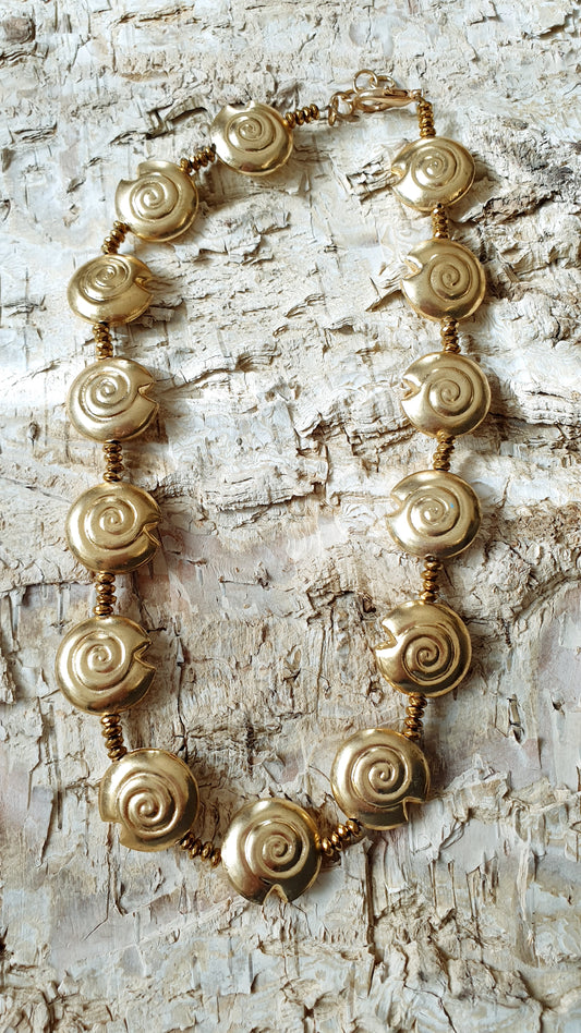 Girocollo in ottone con ematite