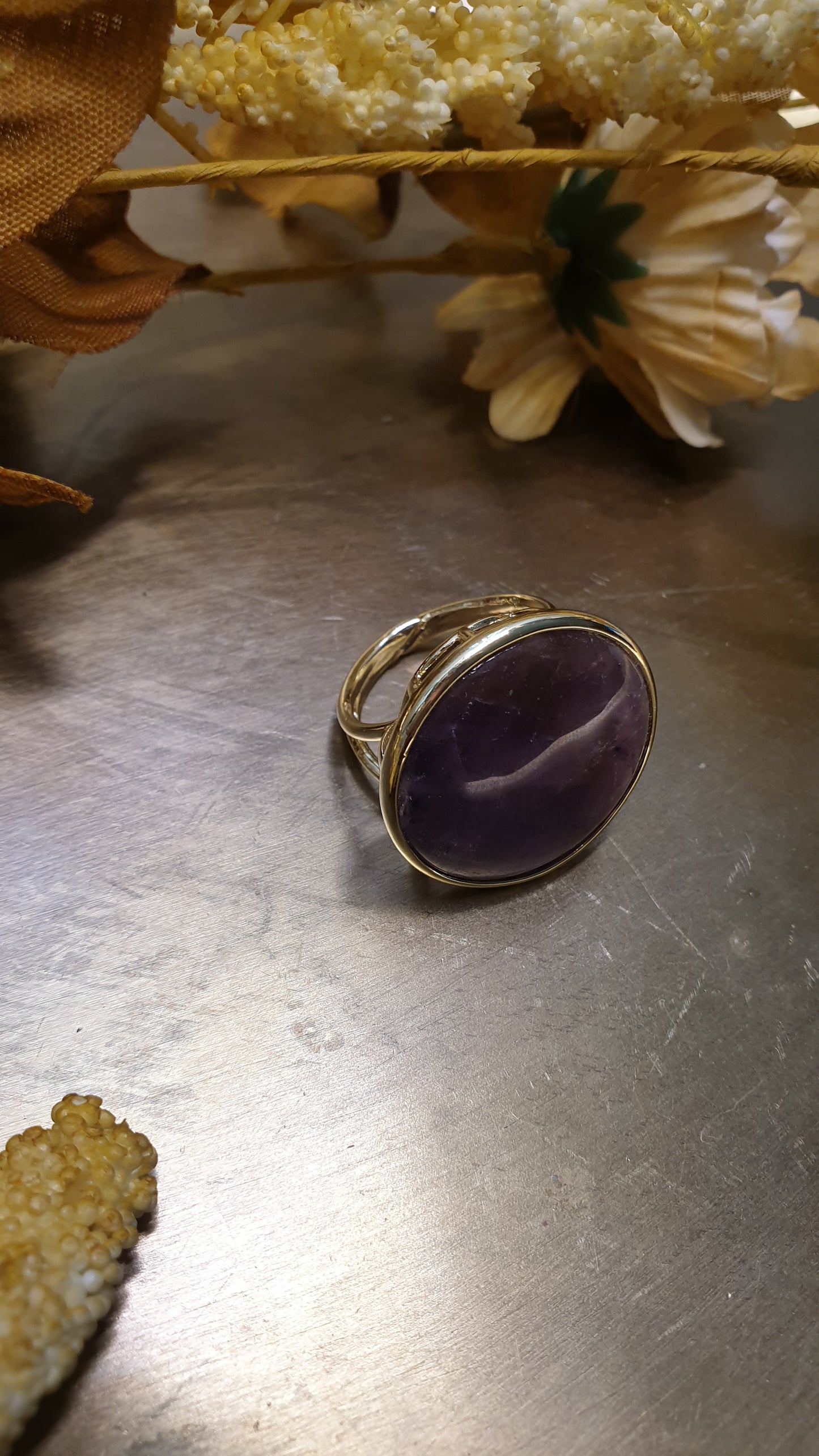 Anello placcato oro, regolabile con pietre dure