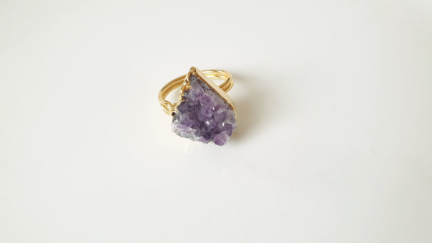 Anello placcato oro, regolabile con pietra dura