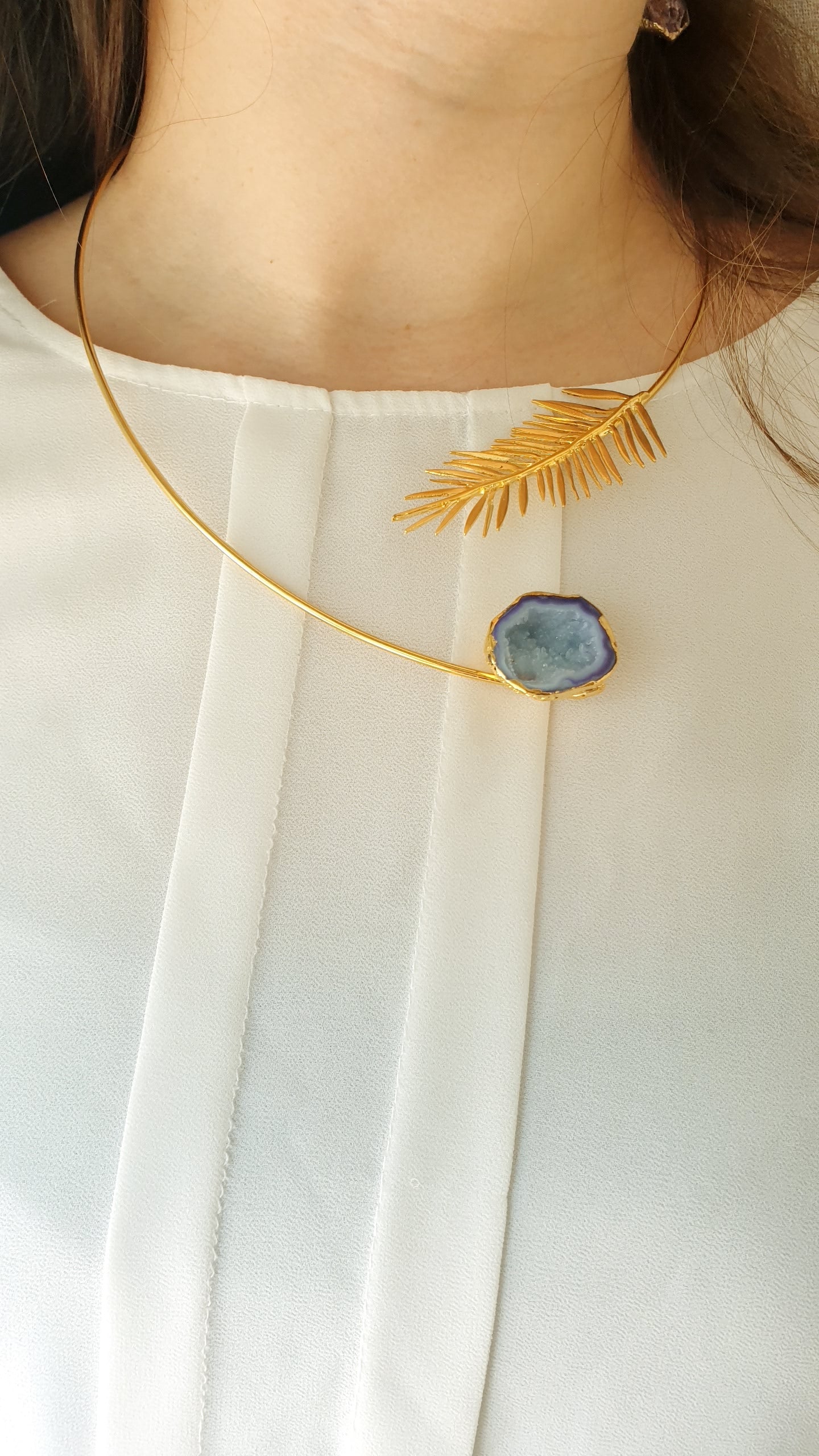 Collana placcata oro con drusa di agata