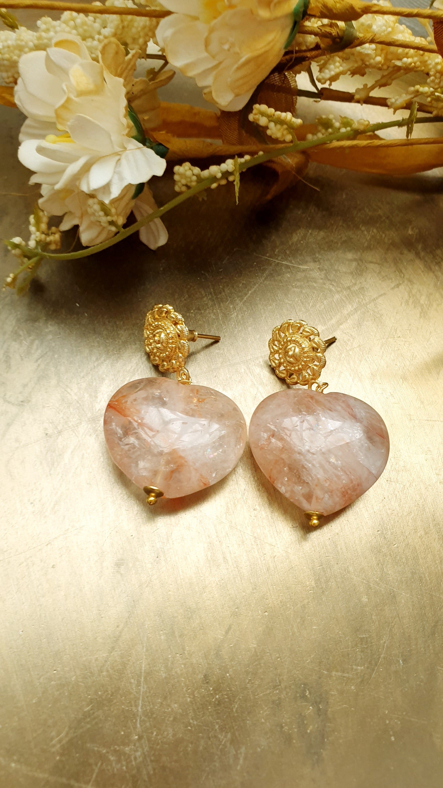 Orecchini in ottone con cuore in citrino