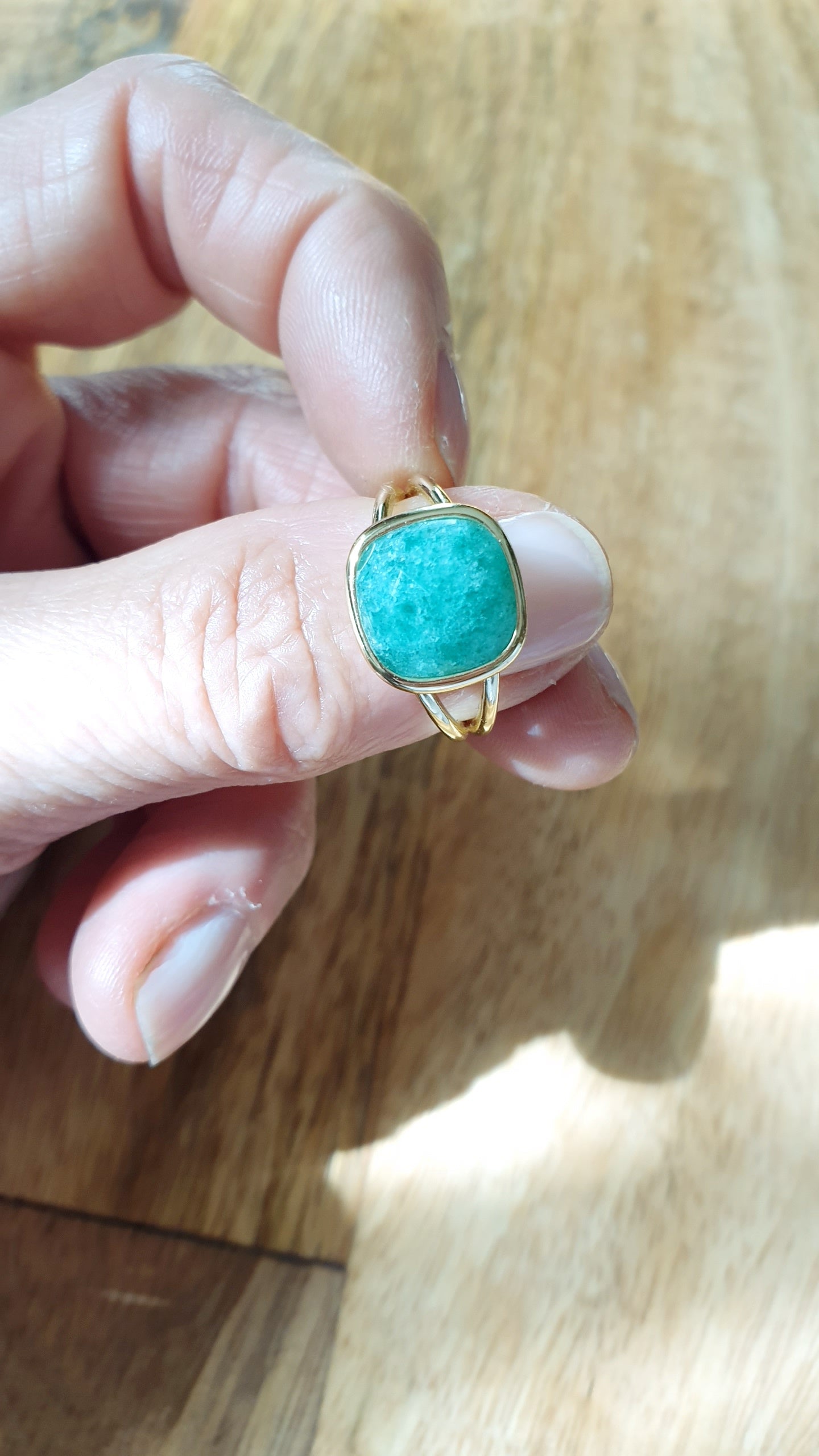 Anello regolabile con amazzonite