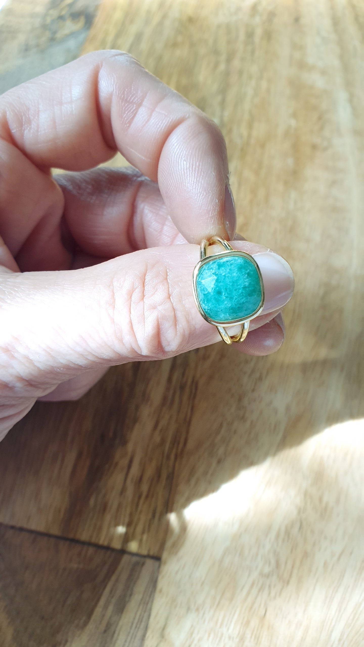 Anello regolabile con amazzonite