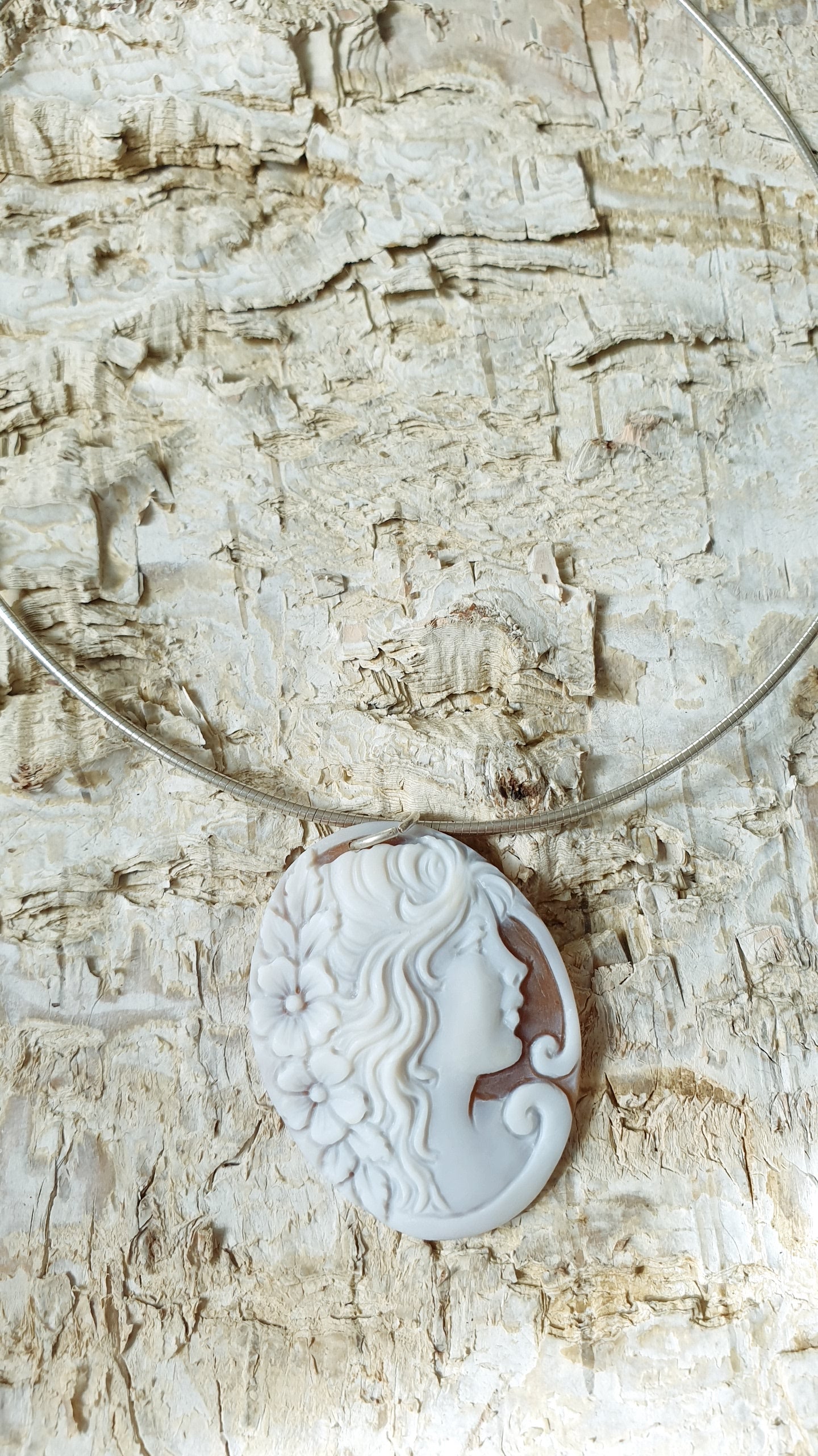 Girocollo in argento con cammeo originale
