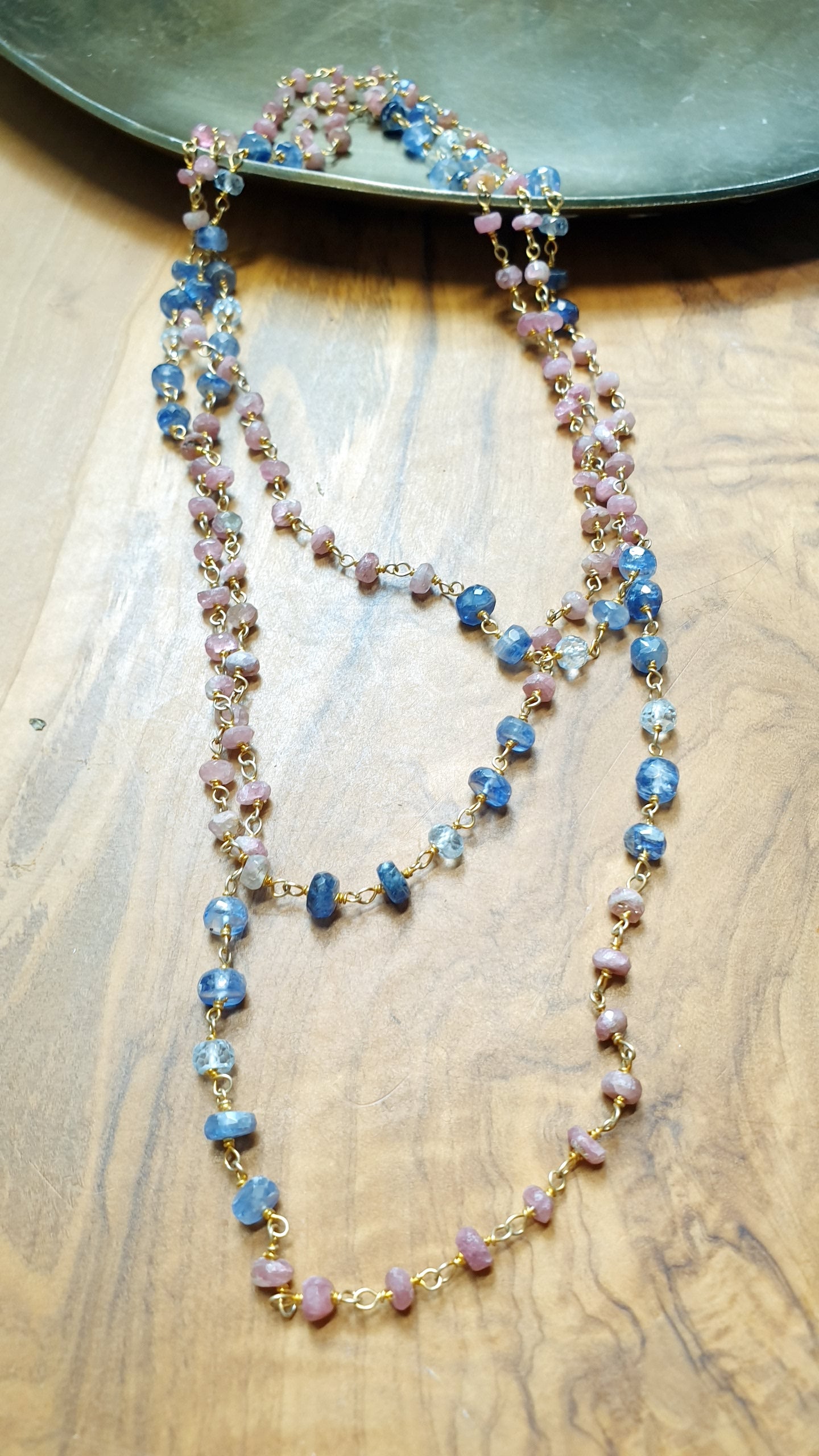 Lunga collana in argento con tormaline