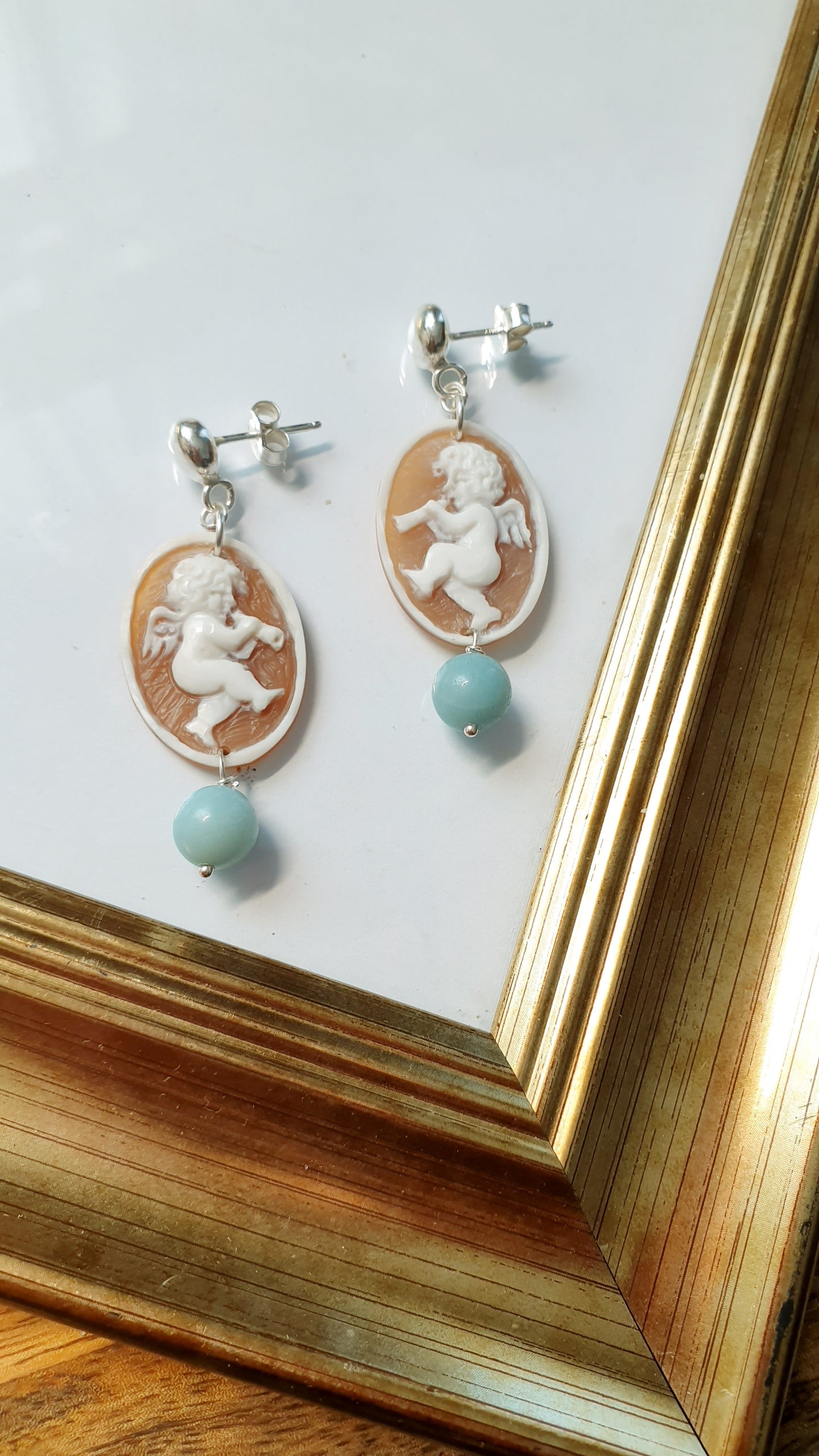Orecchini in argento con cammei e pietre