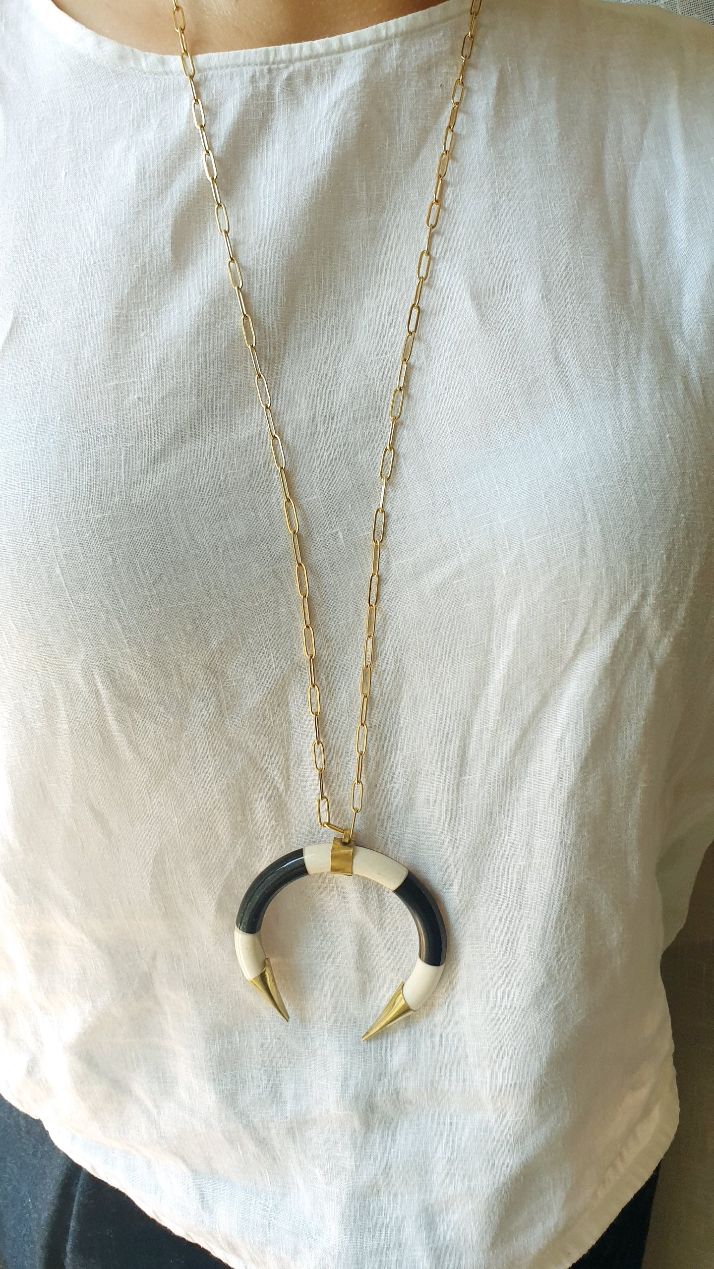 Collana corno moon