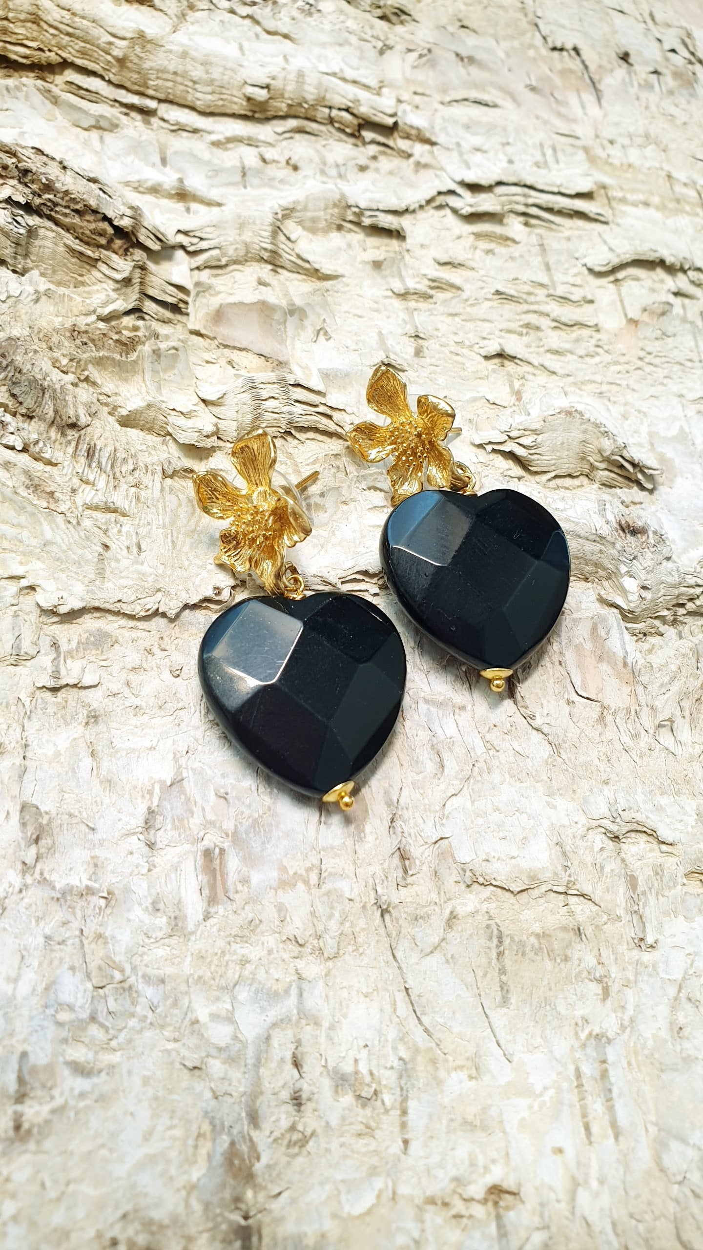 Orecchini cuore in ottone