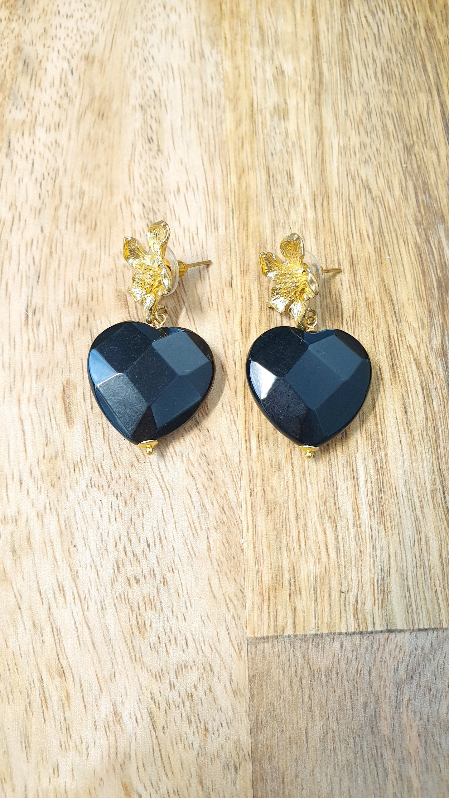 Orecchini cuore in ottone