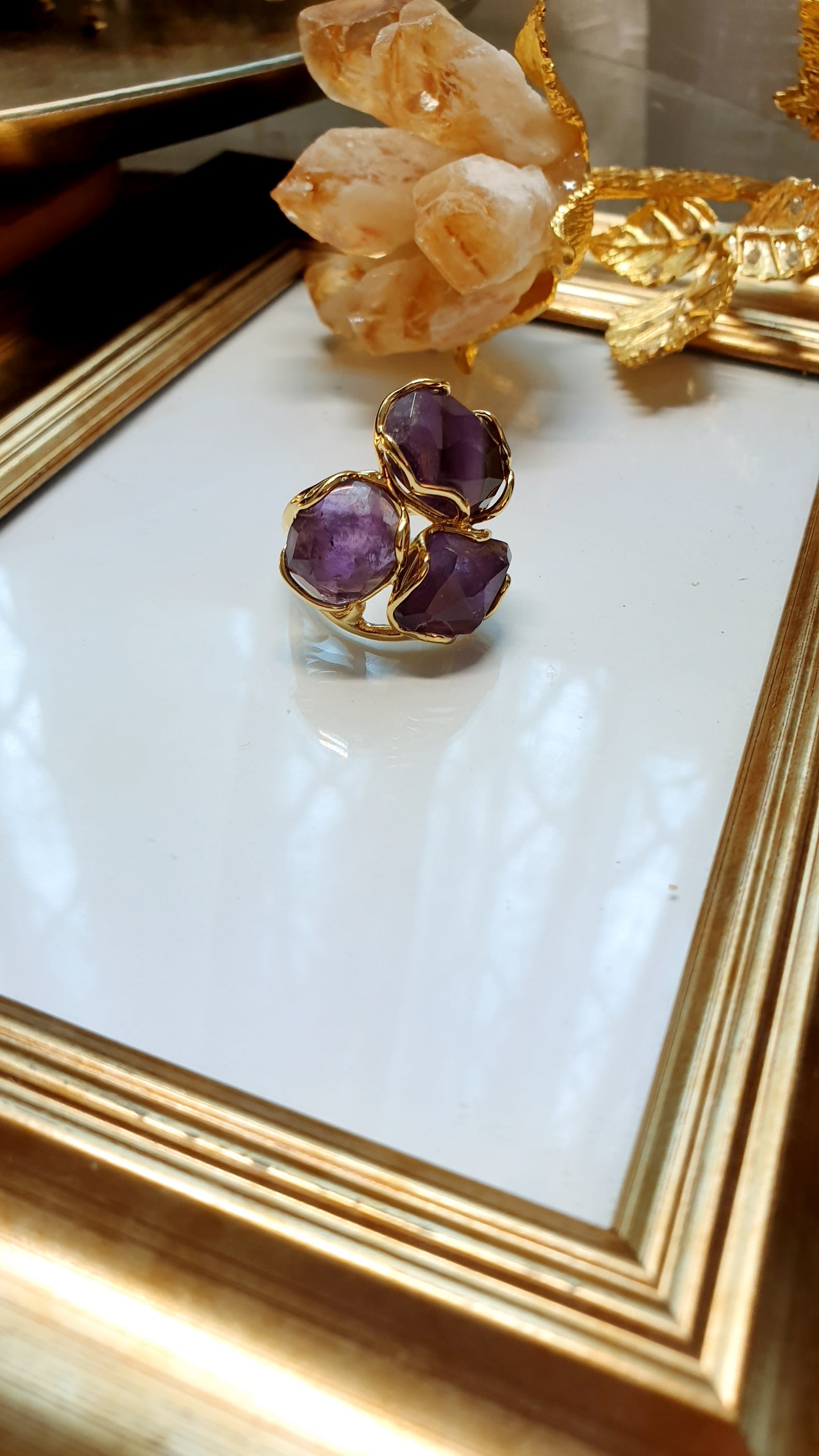 Anello in bronzo con ametista