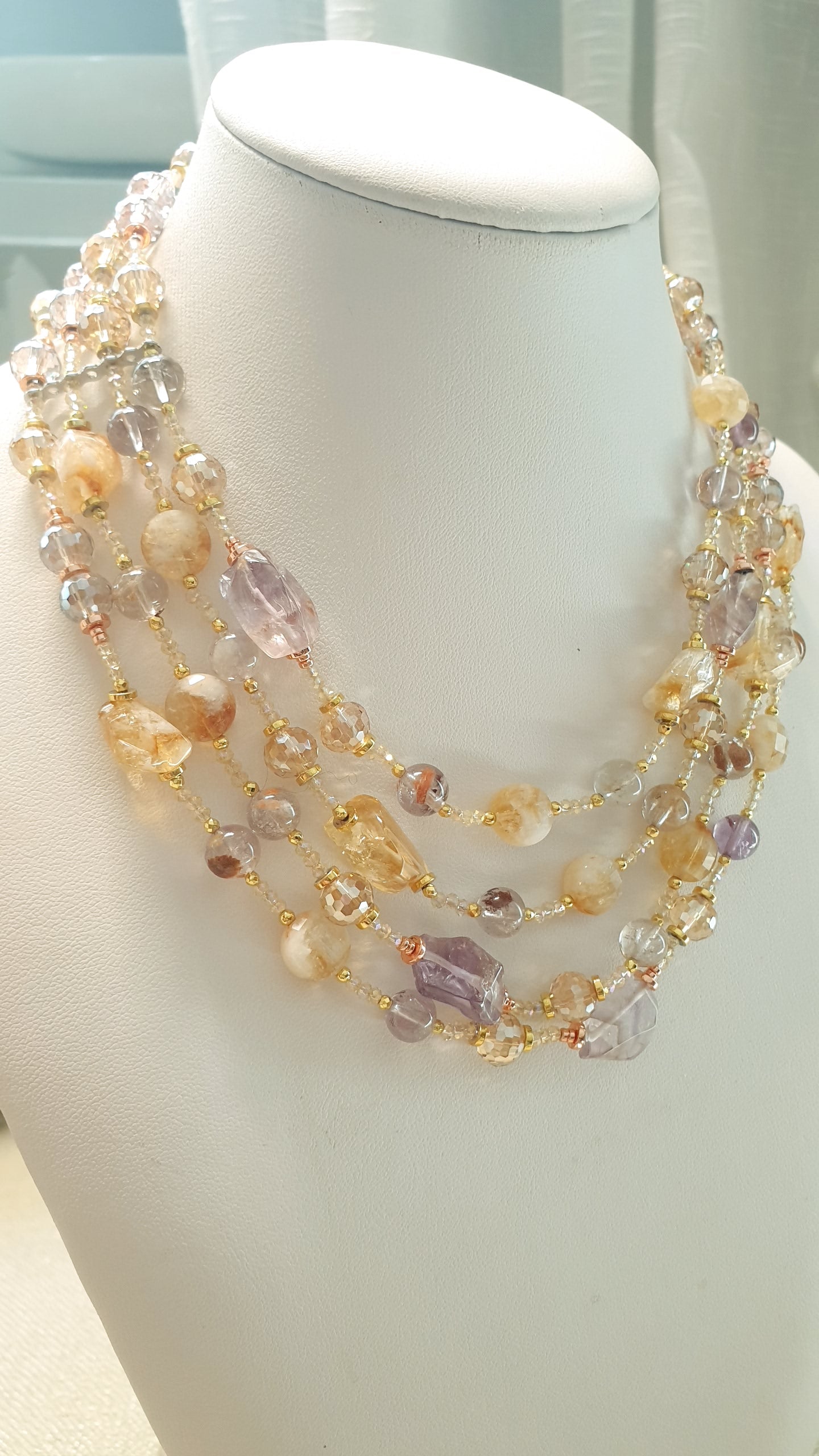 Girocollo a 4 fili con ametista e citrino