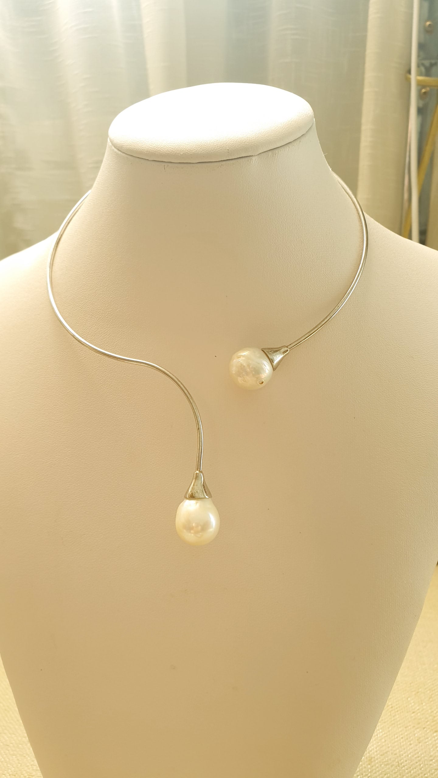 Girocollo in argento con perle barocche