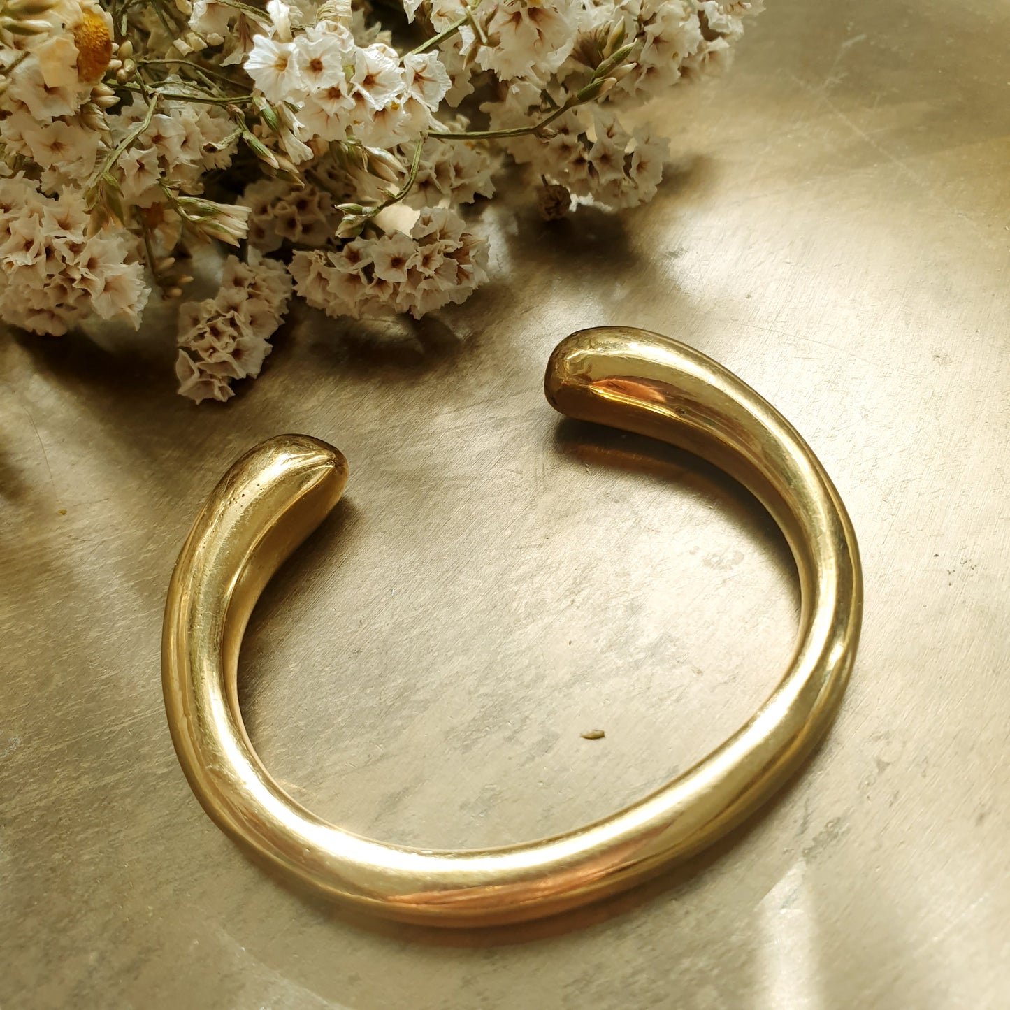 Bracciale in ottone placcato oro