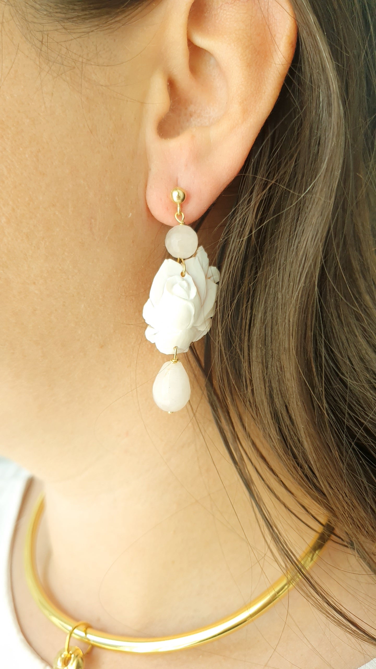 Orecchini in argento con cammeo, quarzo rosa, madreperla