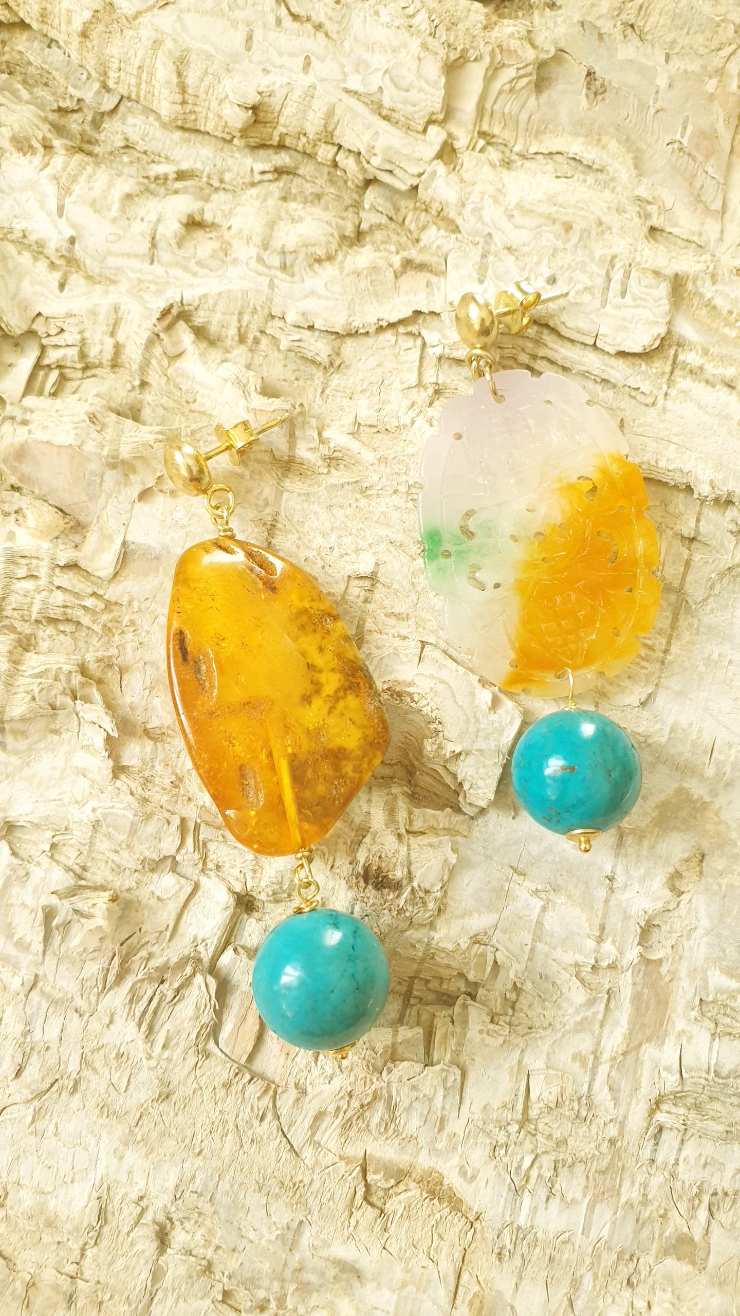 Orecchini in argento con ambra, giada, amazzonite.