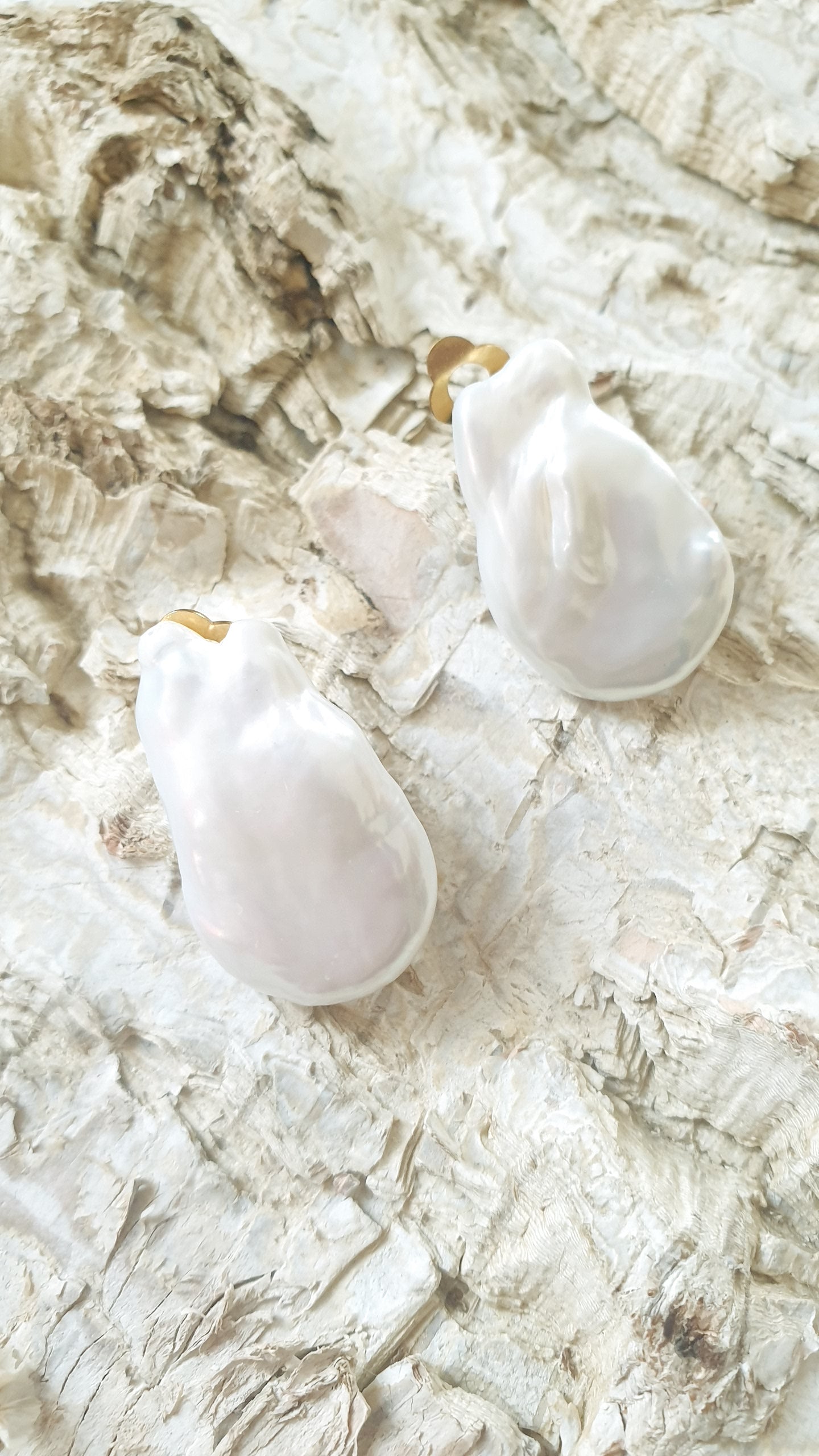 Orecchini a clip con perle barocche