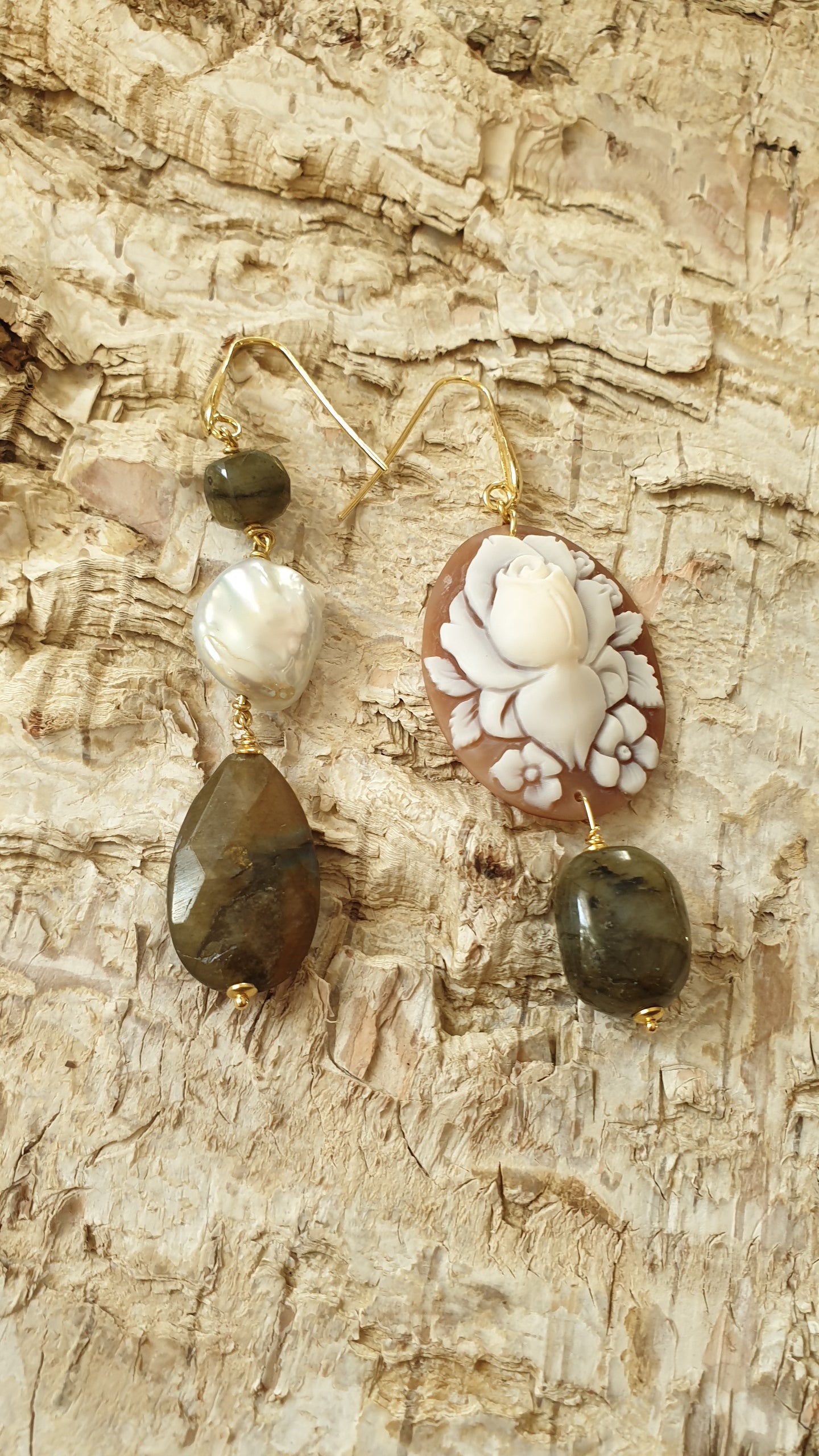Orecchini in argento com cammeo, labradorite perla.