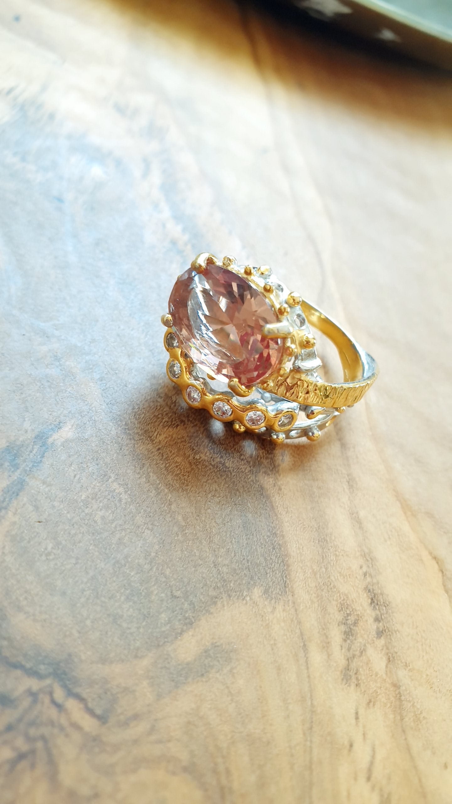 Anello in argento con tormalina