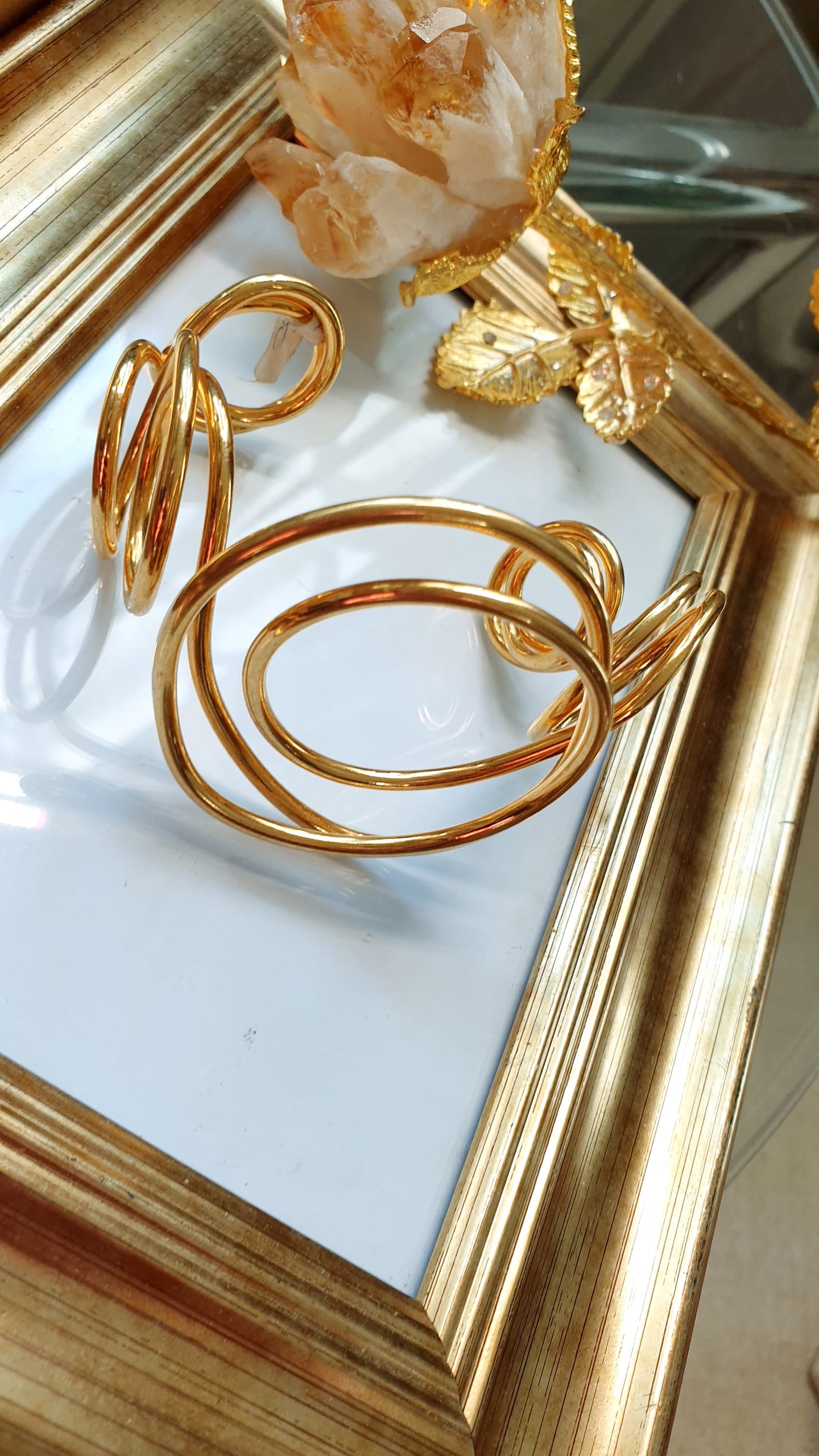 Bracciale in filo placcato oro