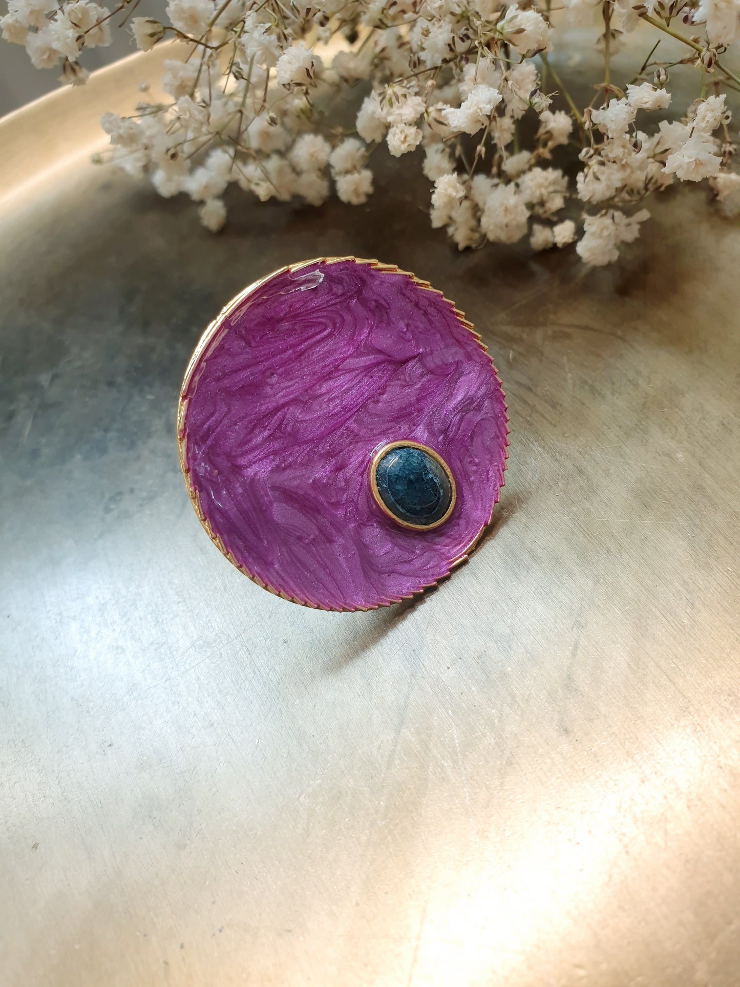 Grande anello in ottone regolabile