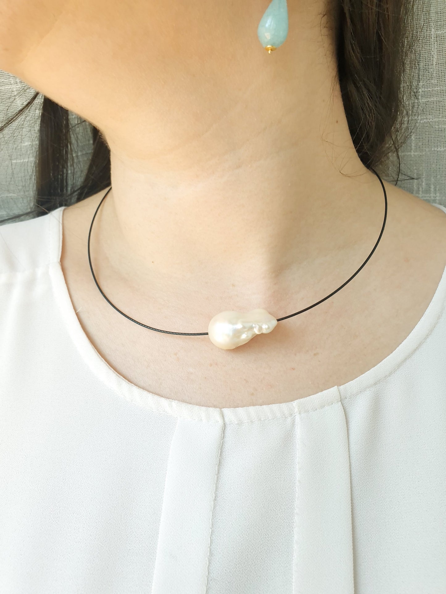 Girocollo con perla barocca