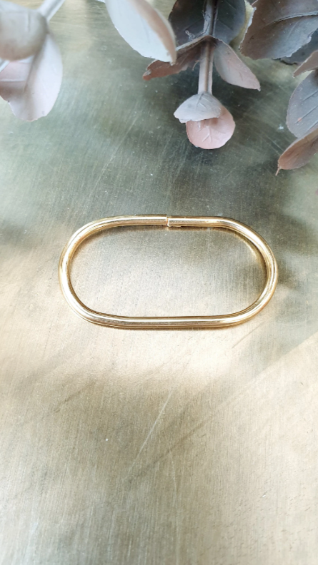 Anello doppio dito, semplice.