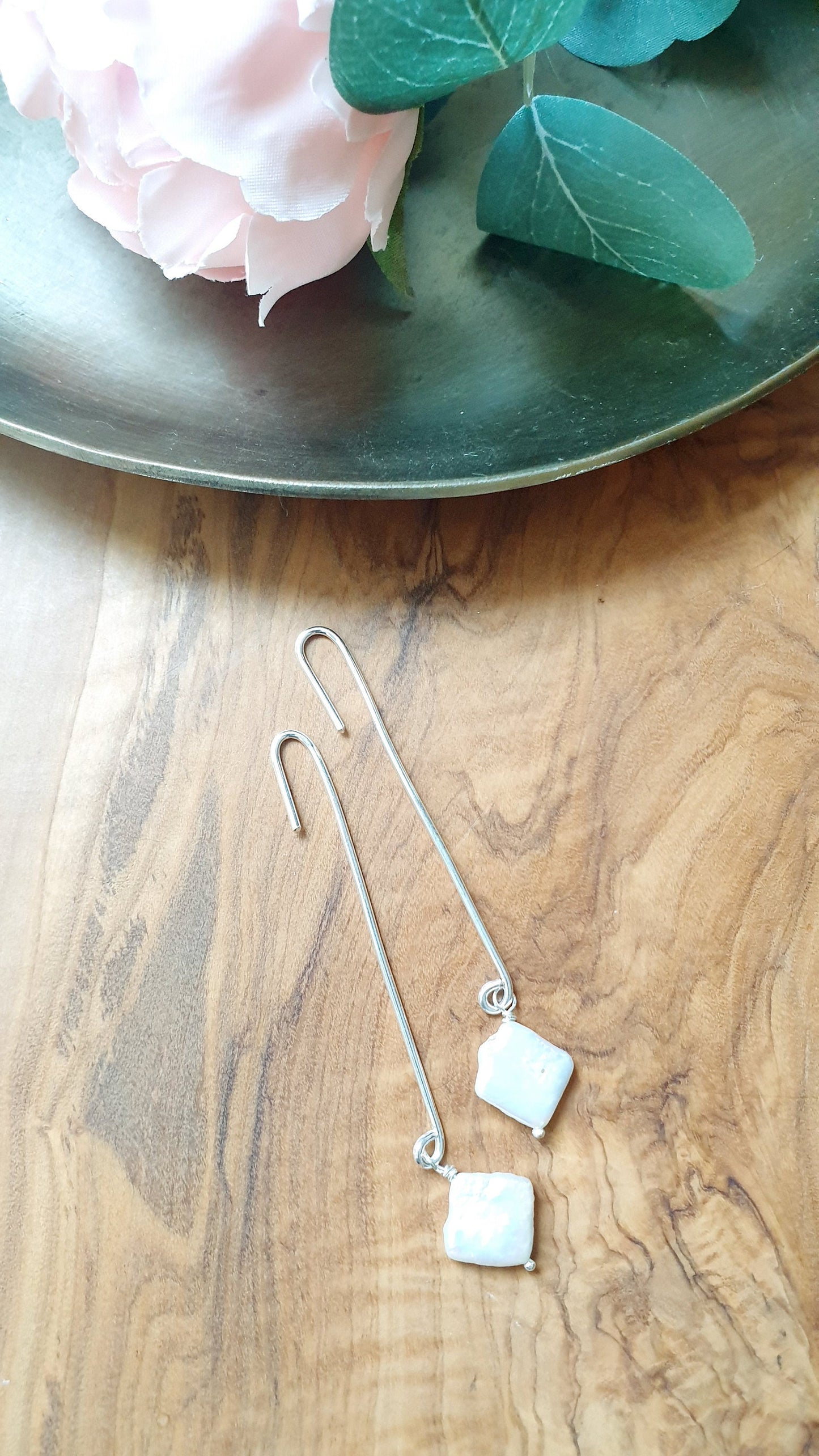 Orecchini placcati argento con madreperla