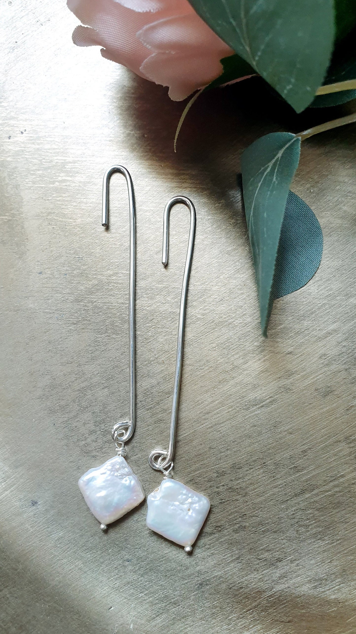 Orecchini placcati argento con madreperla
