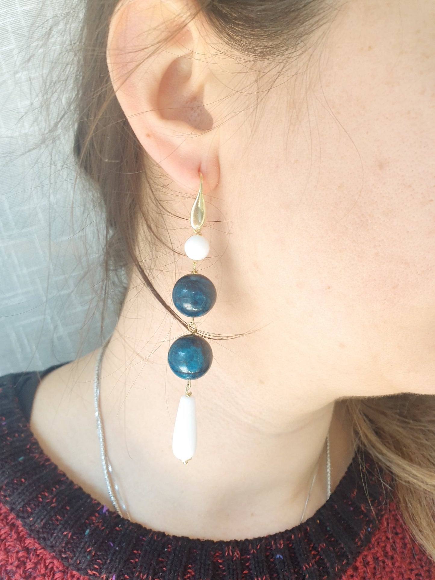 Orecchini in argento con agata drusa, azzurrite, agata.