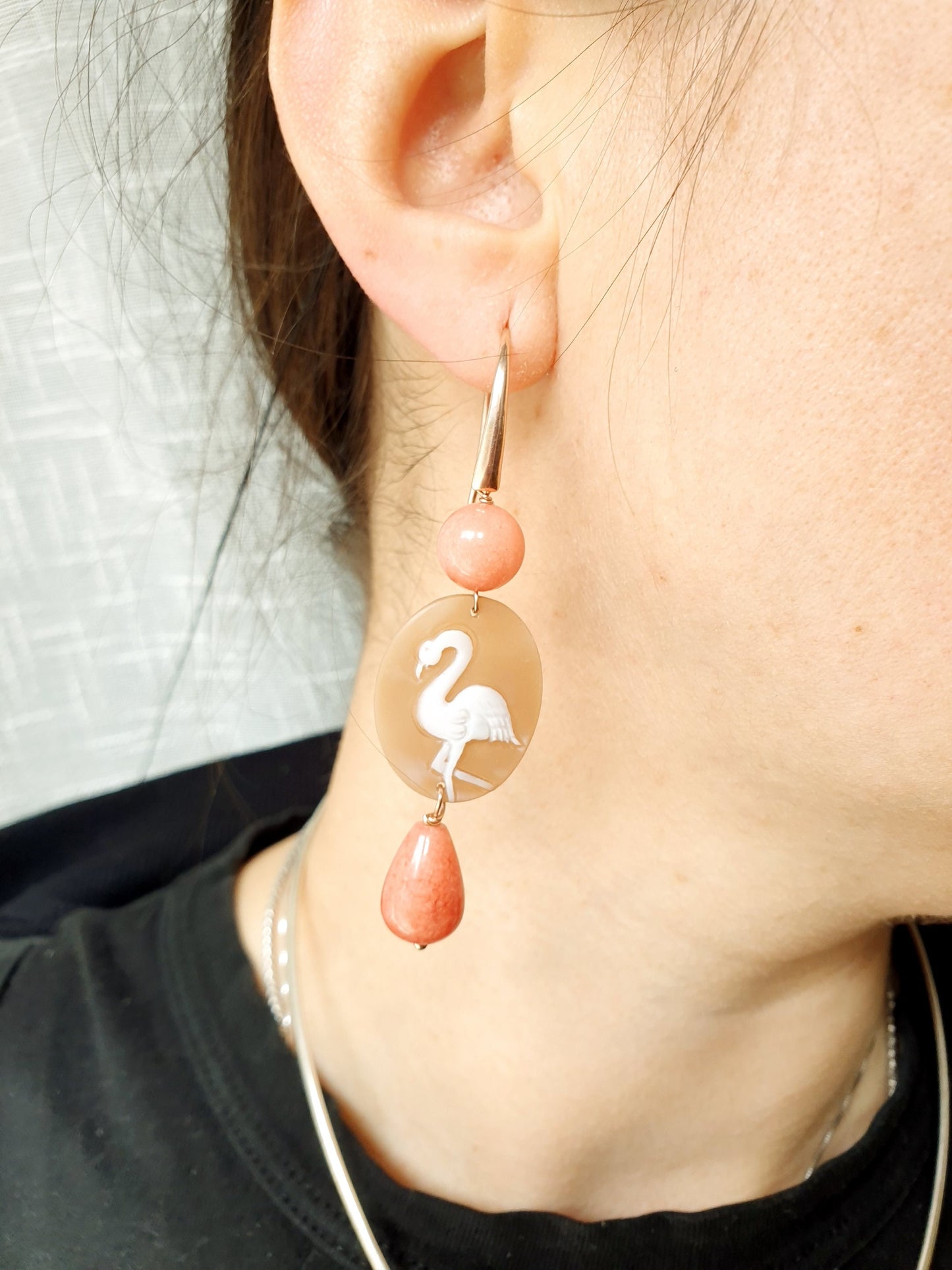 Orecchini in argento con cammei e giada.