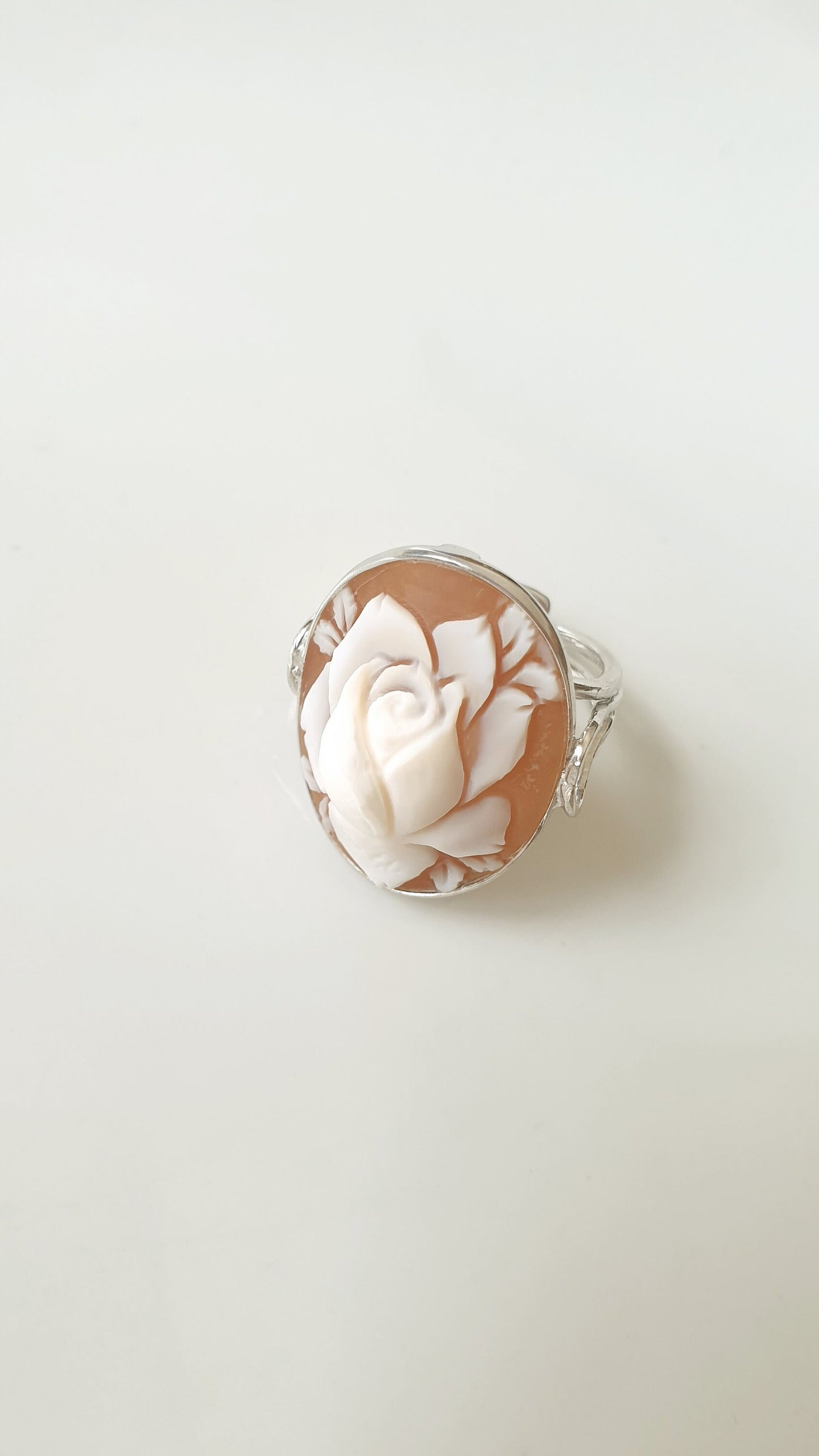 Anello in argento 925 con cammeo autentico da Torre del Greco