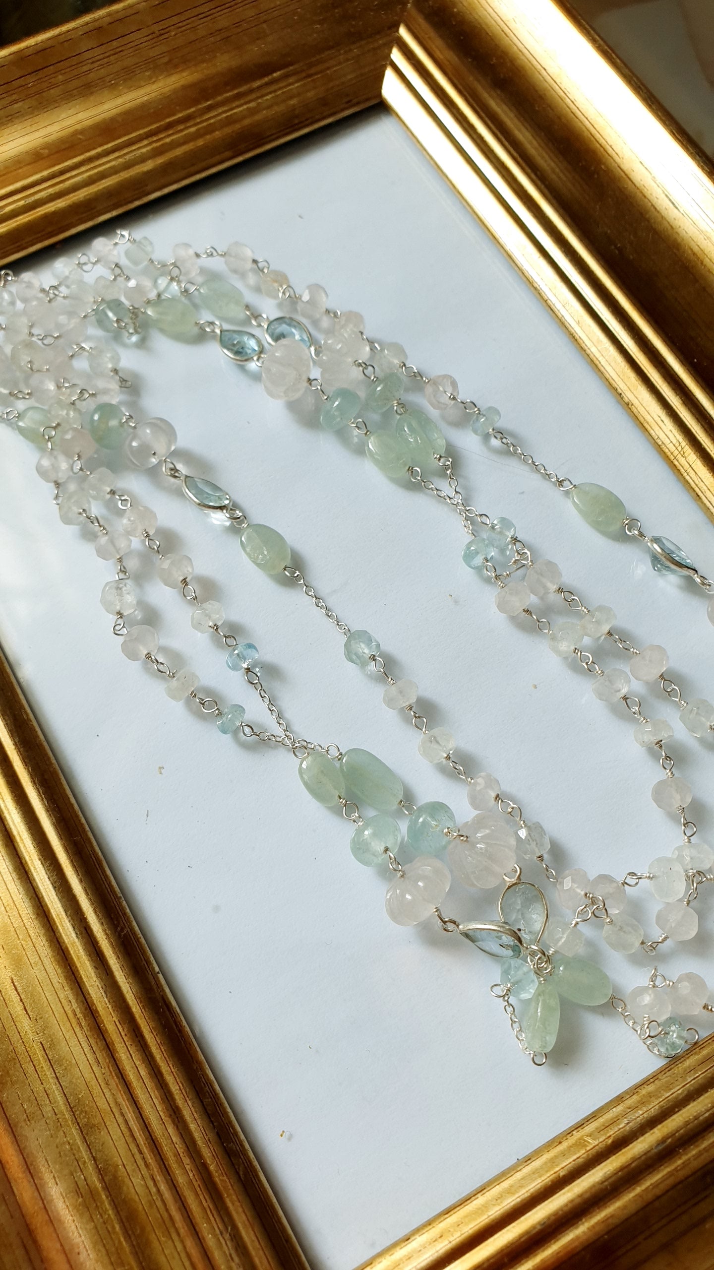 Lunga collana in argento con acquamarina e morganite