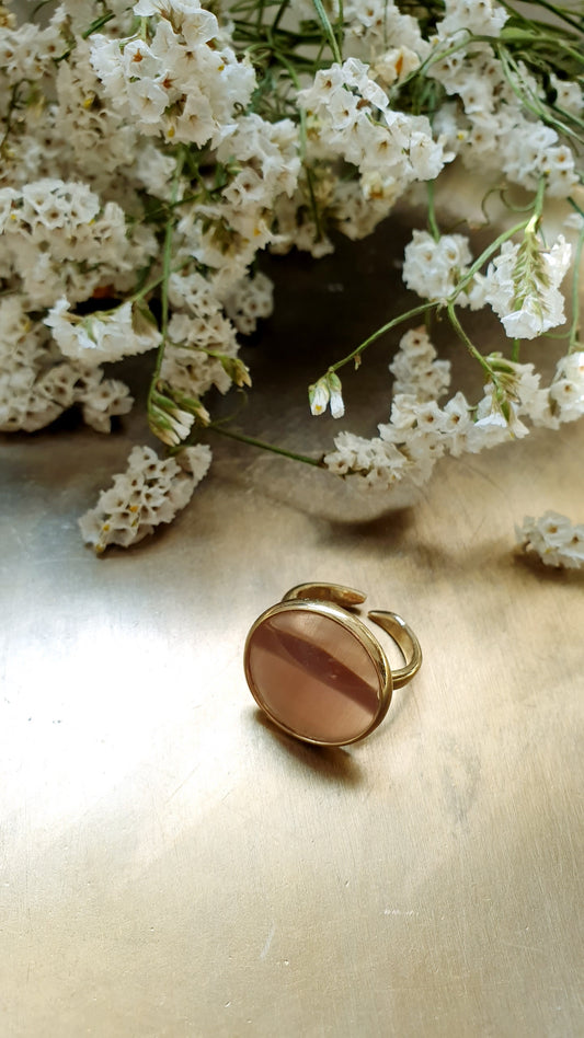 Anello regolabile con occhio di gatto rosa antico