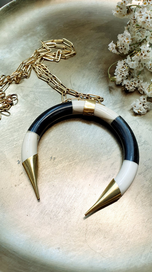 Collana corno moon