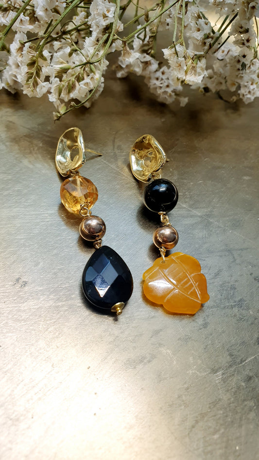 Orecchini in ottone, giada, citrino e onice