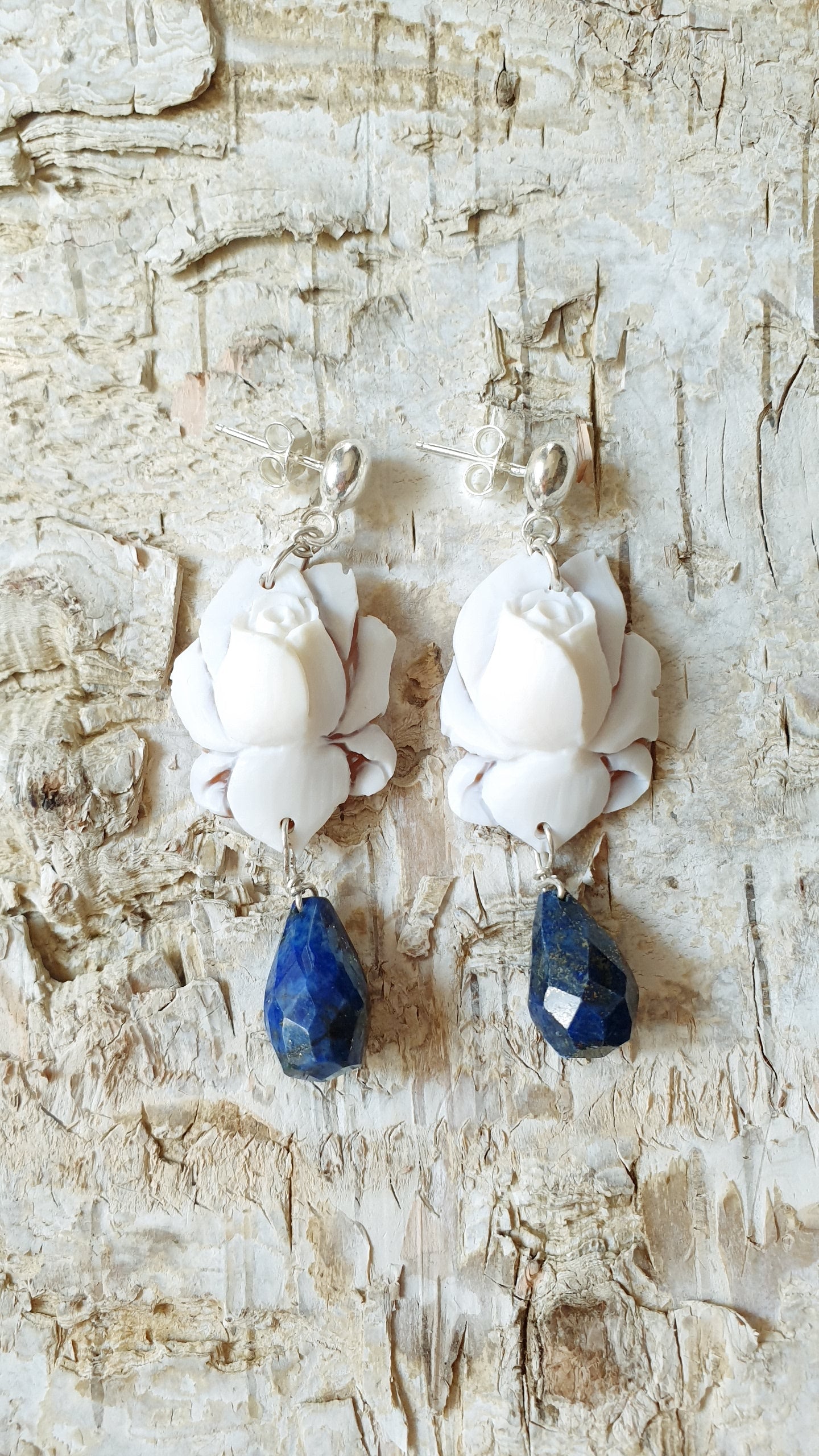 Orecchini in argento con cammei e lapislazzuli