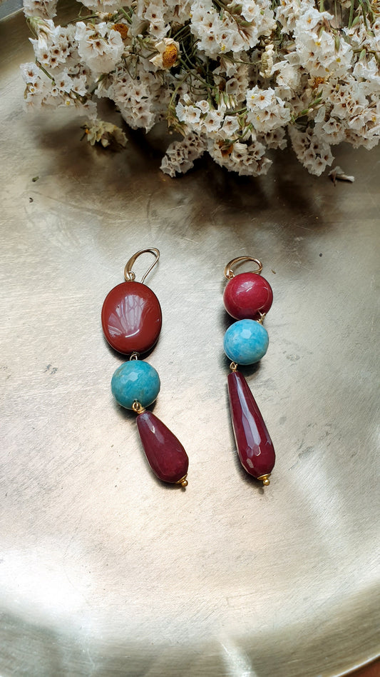 Lunghi orecchini  in amazonite, giada, mokaite