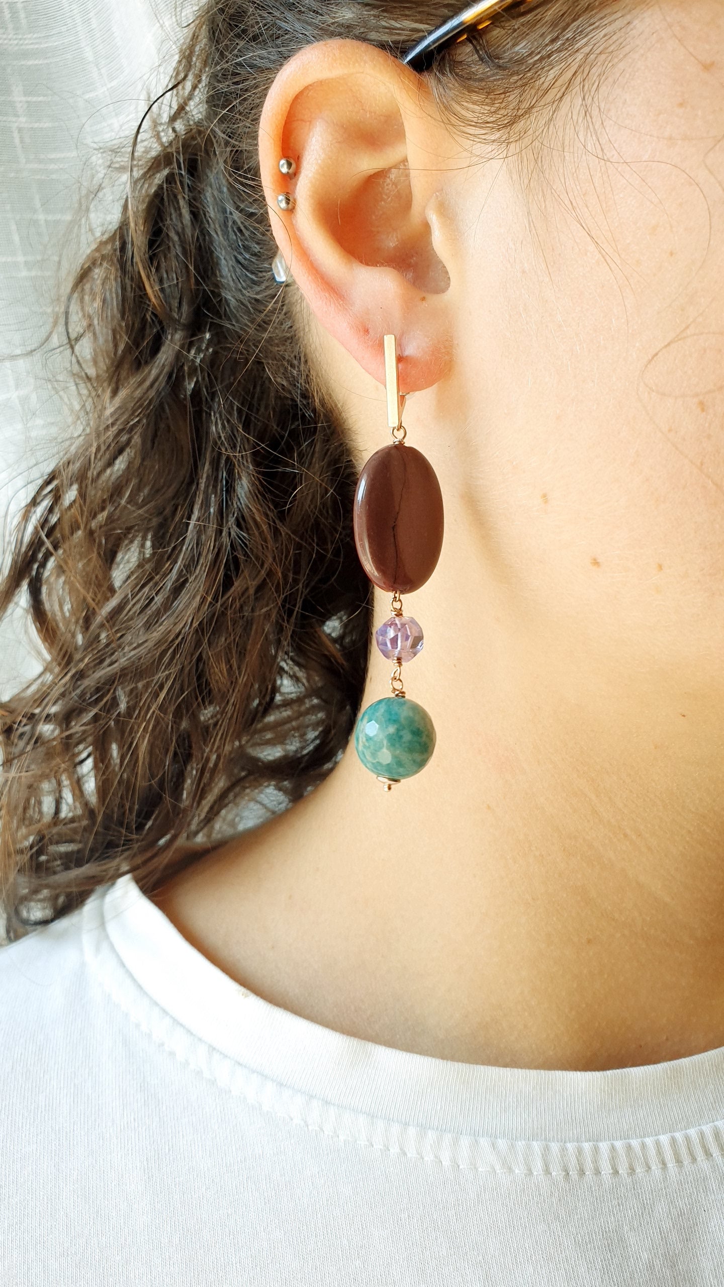 Orecchini in argento con amazzonite, ametista, mokaite