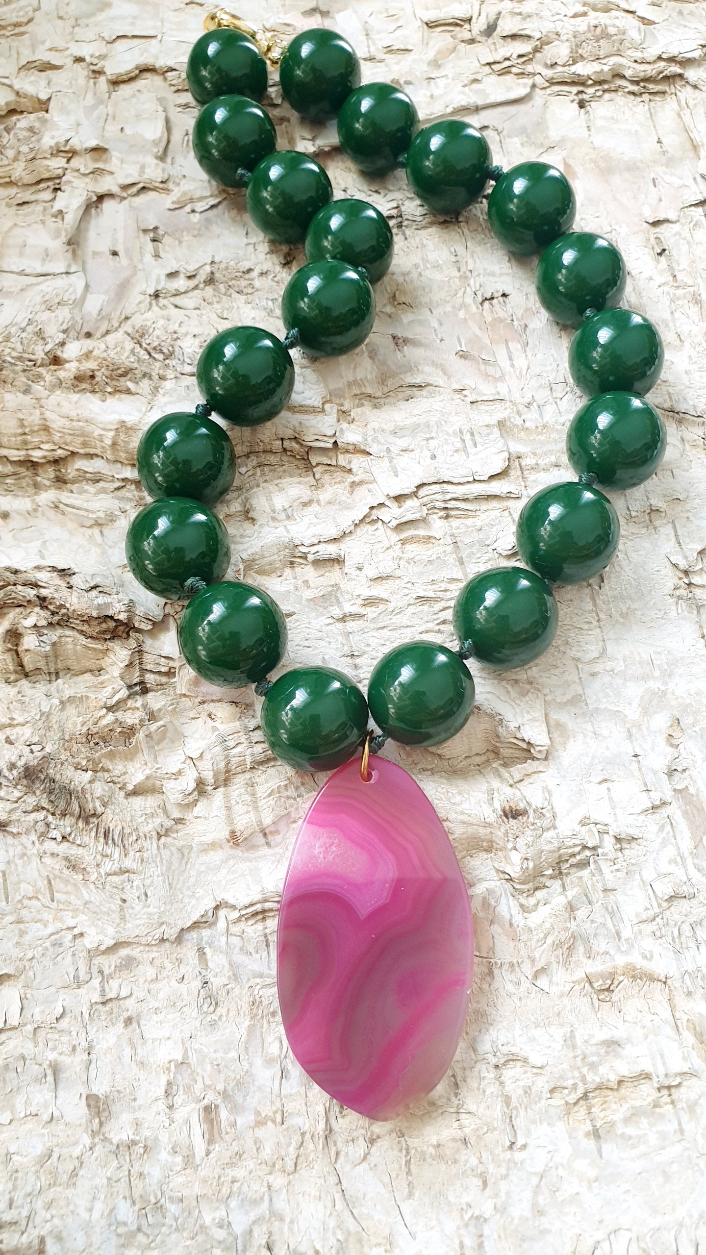 Collana in resina con agata