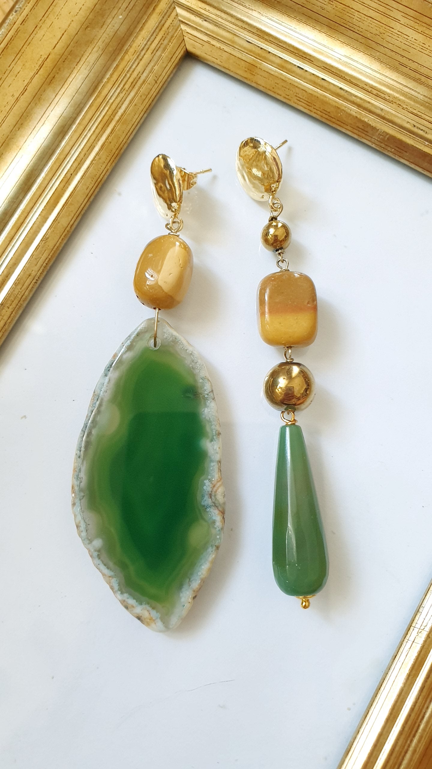 Orecchini in ottone con agata, mokaite, avventurina