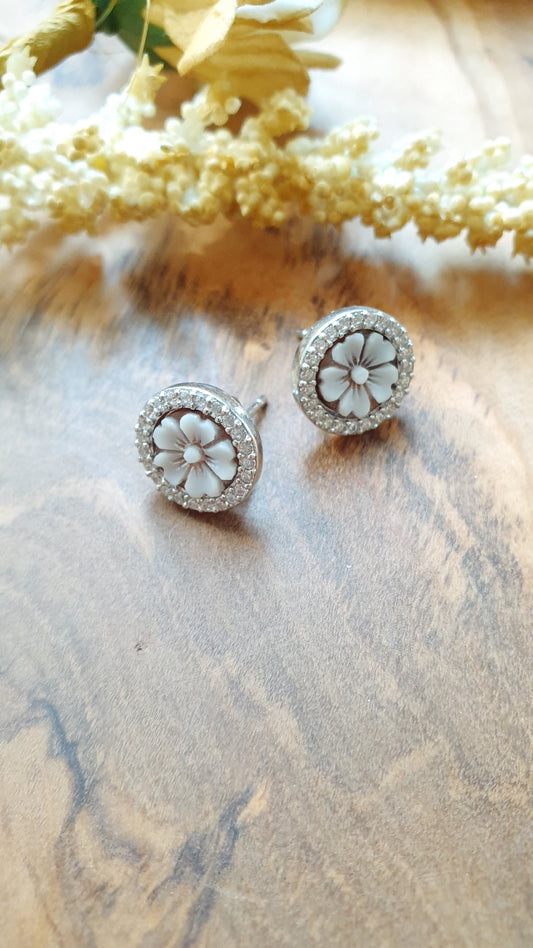 Orecchini in argento con cammei e zirconi