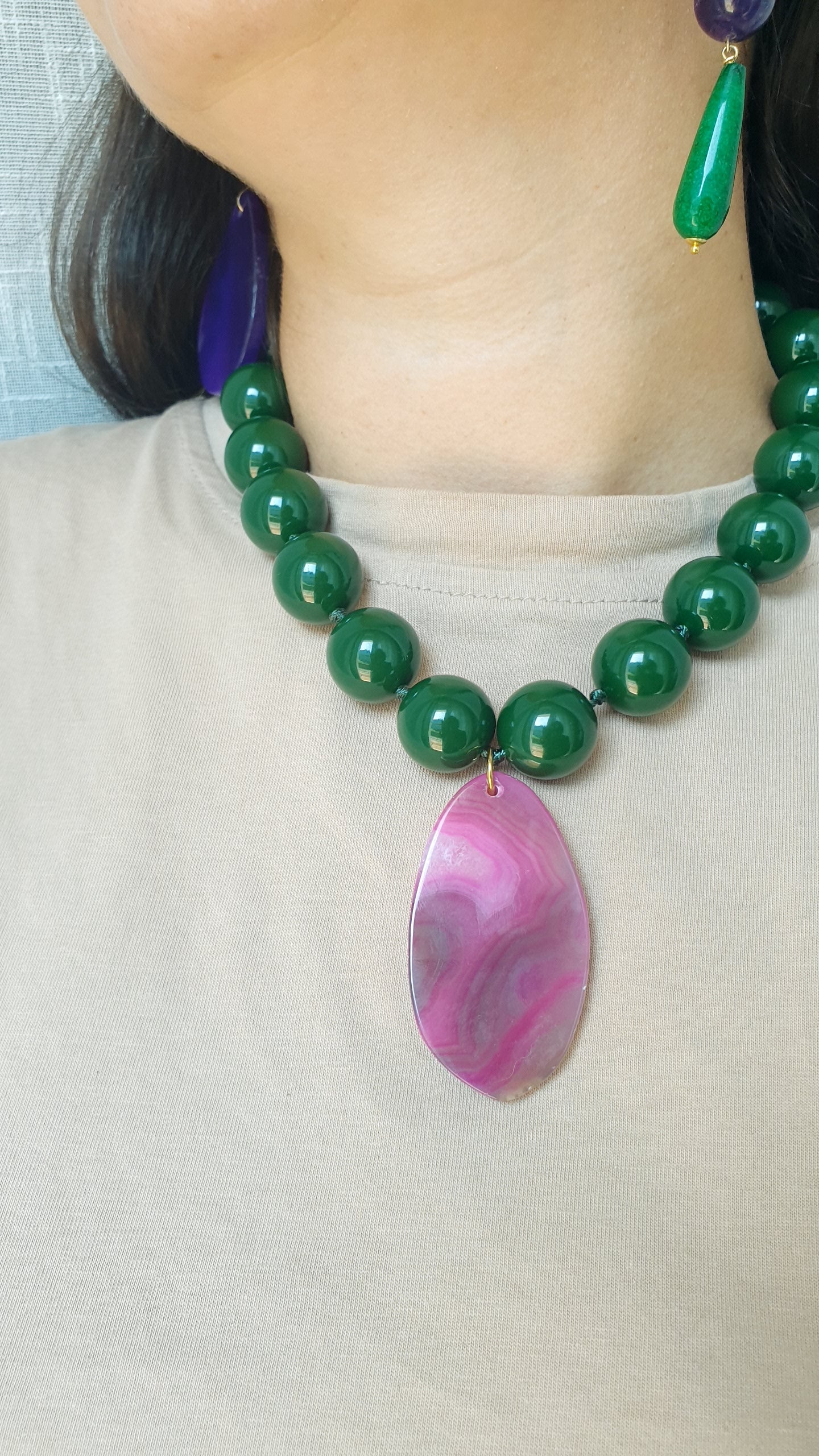 Collana in resina con agata