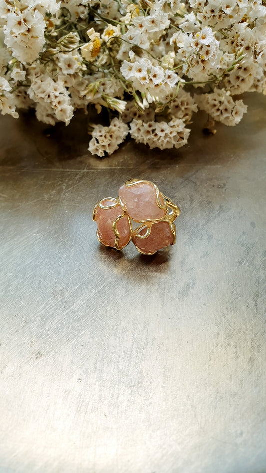 Anello in bronzo con agata fragola