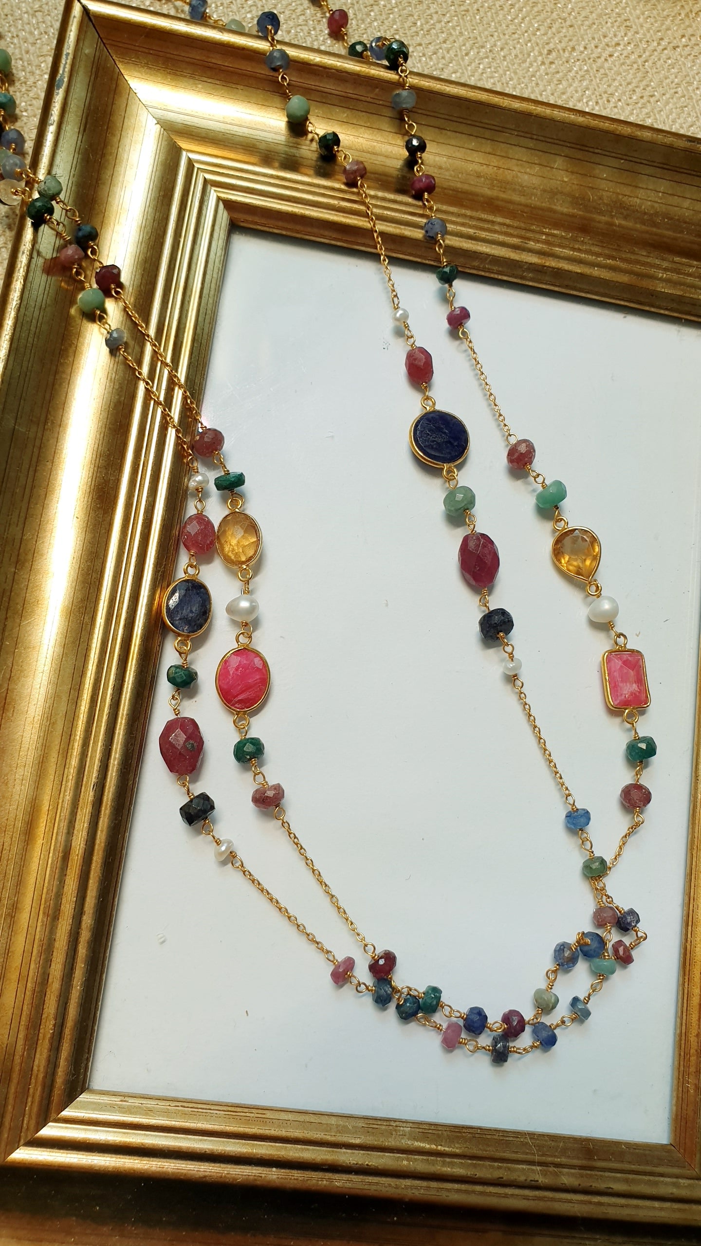 Lunga collana in argento con tormaline e radice di rubino