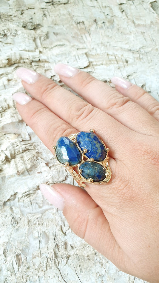 Anello in bronzo con lapislazzuli