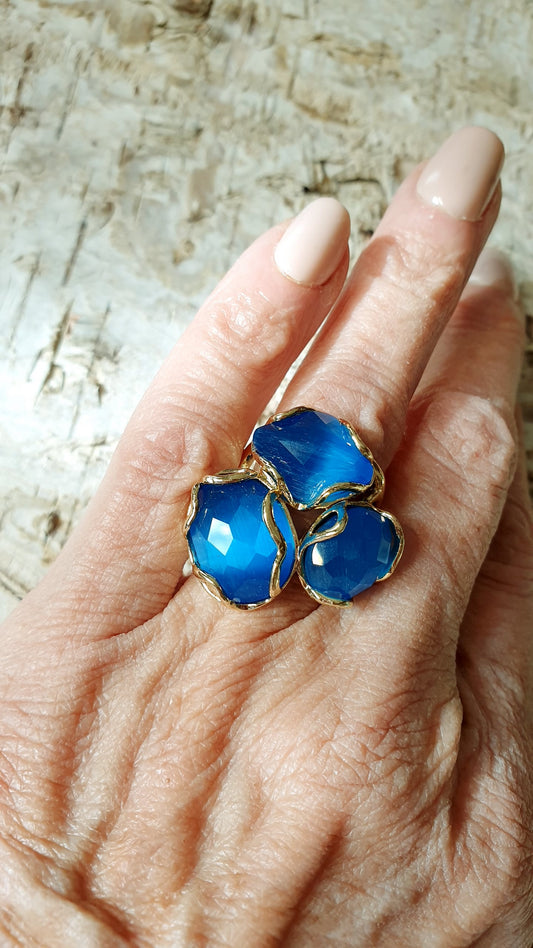 Anello in ottone con agata blu