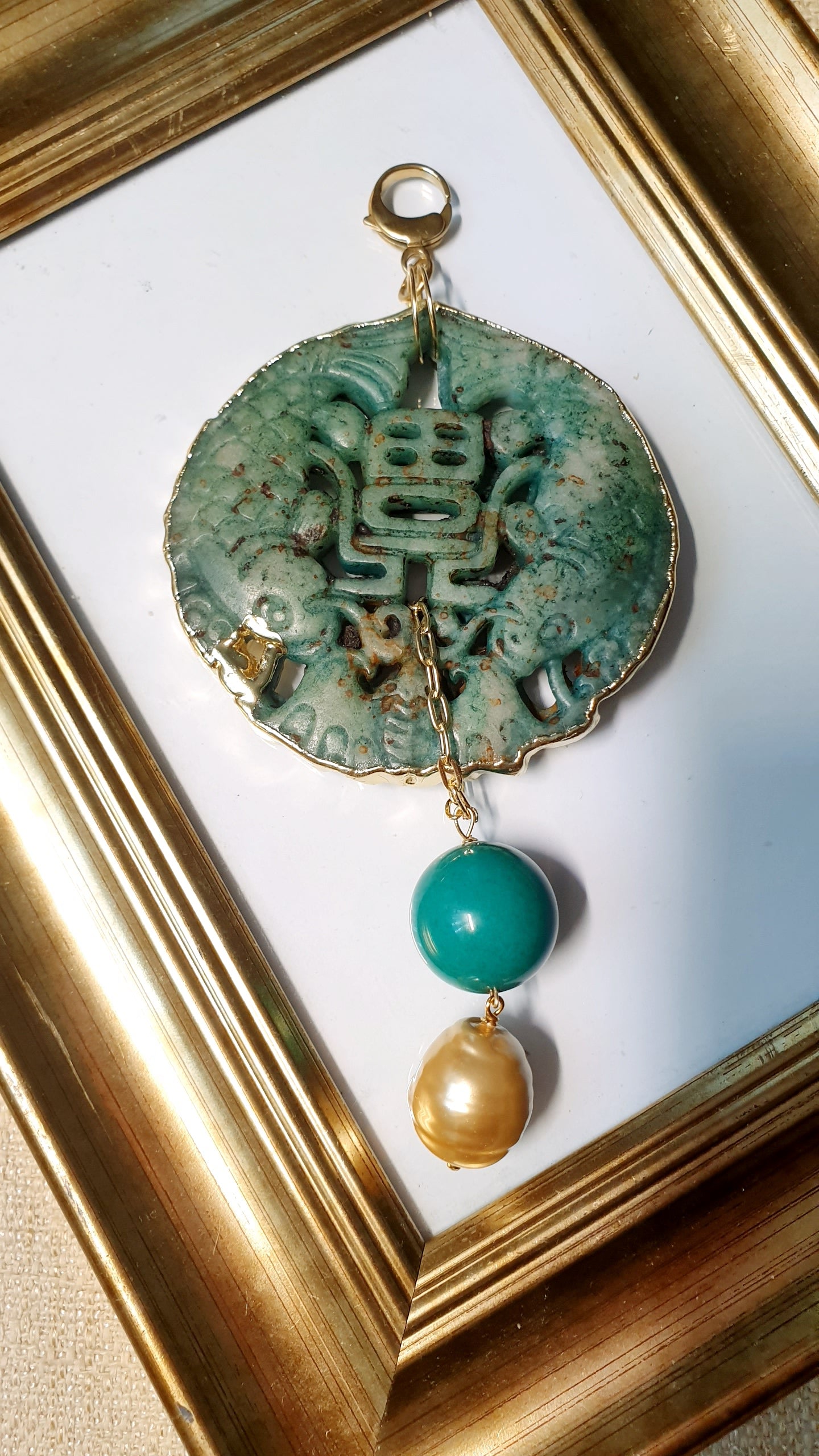 Ciondolo mala con giada, crisoprasio, perla di Maiorca