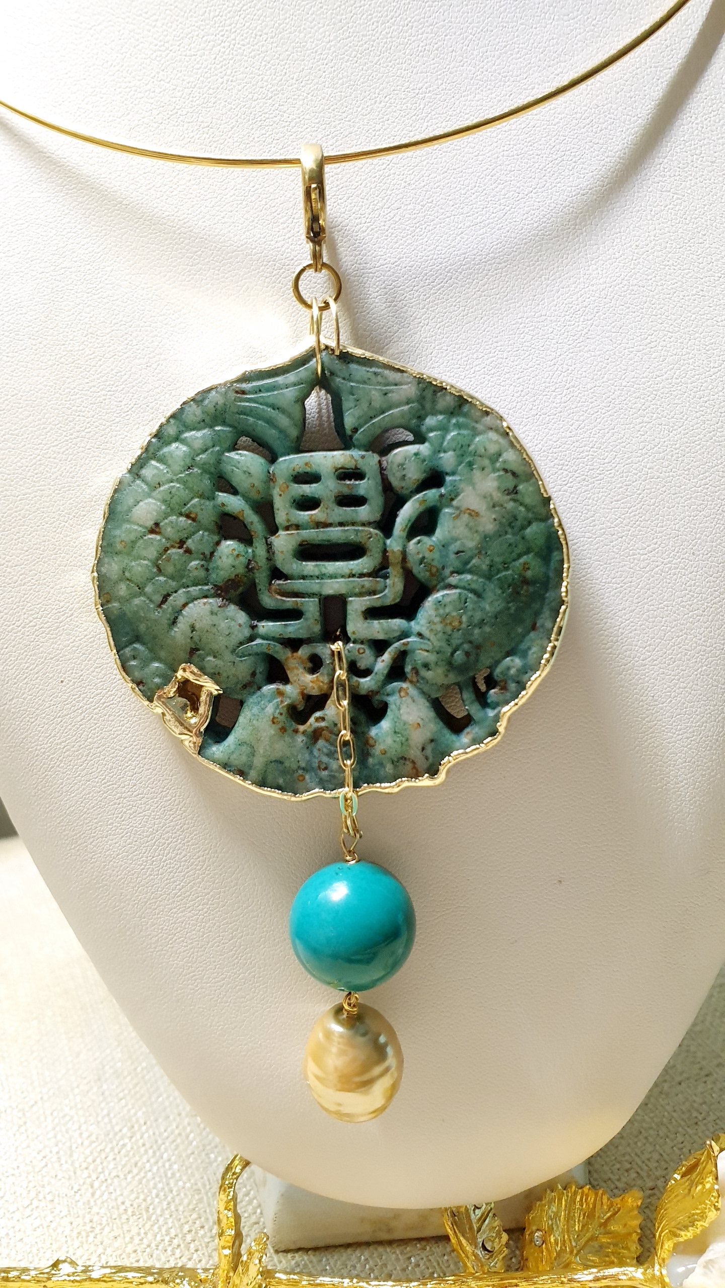 Ciondolo mala con giada, crisoprasio, perla di Maiorca