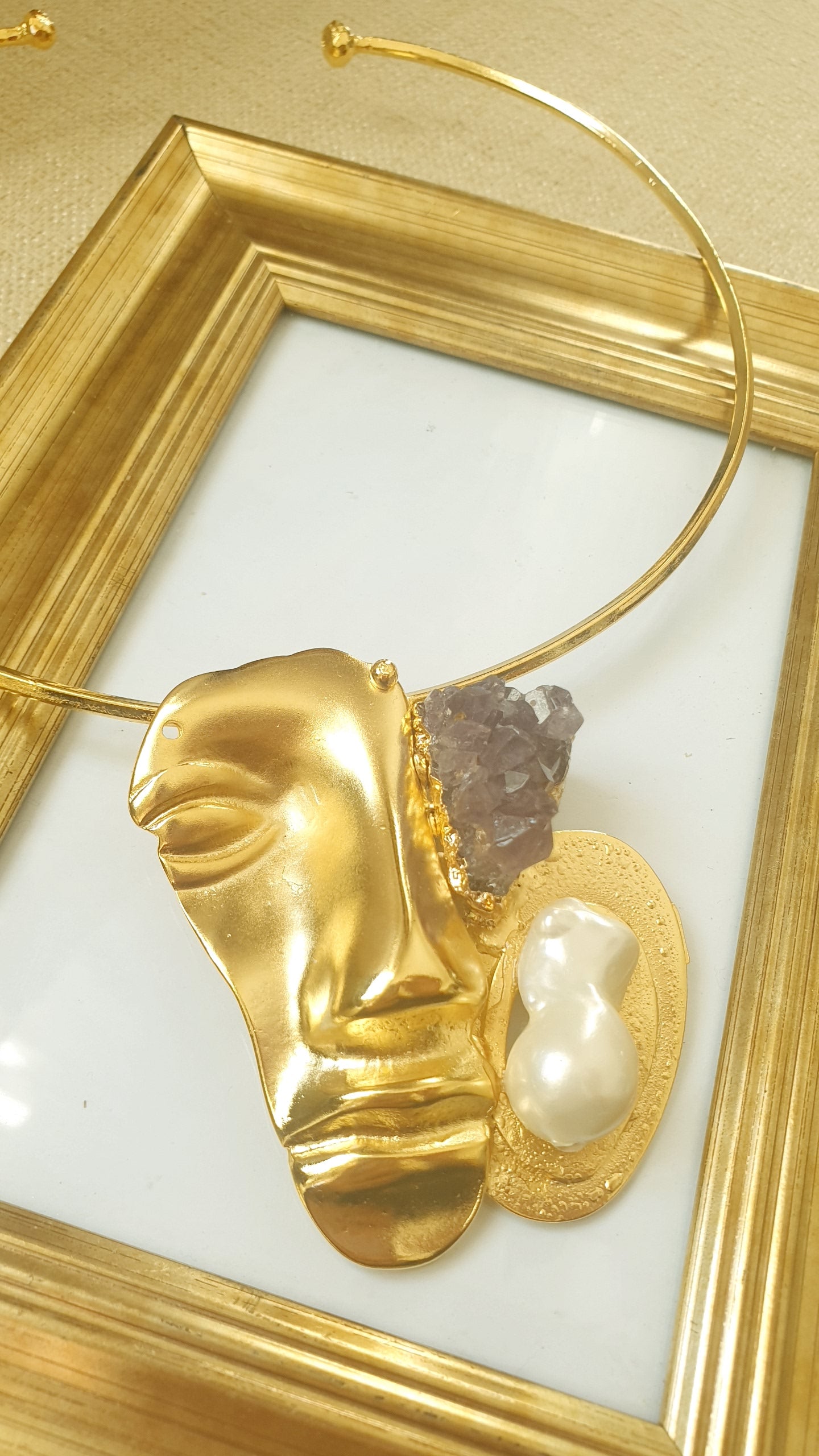 Bellissima collana con sirena e drusa di agata blu