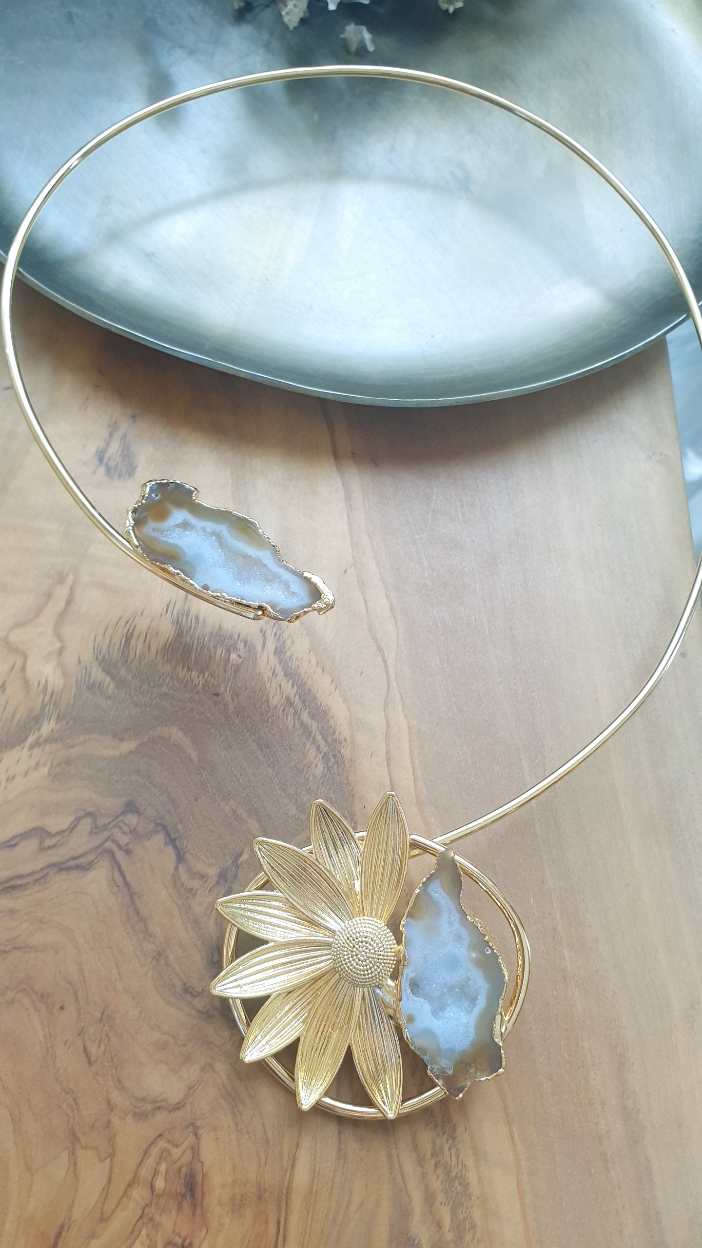 Girocollo placcato oro con druse di agata